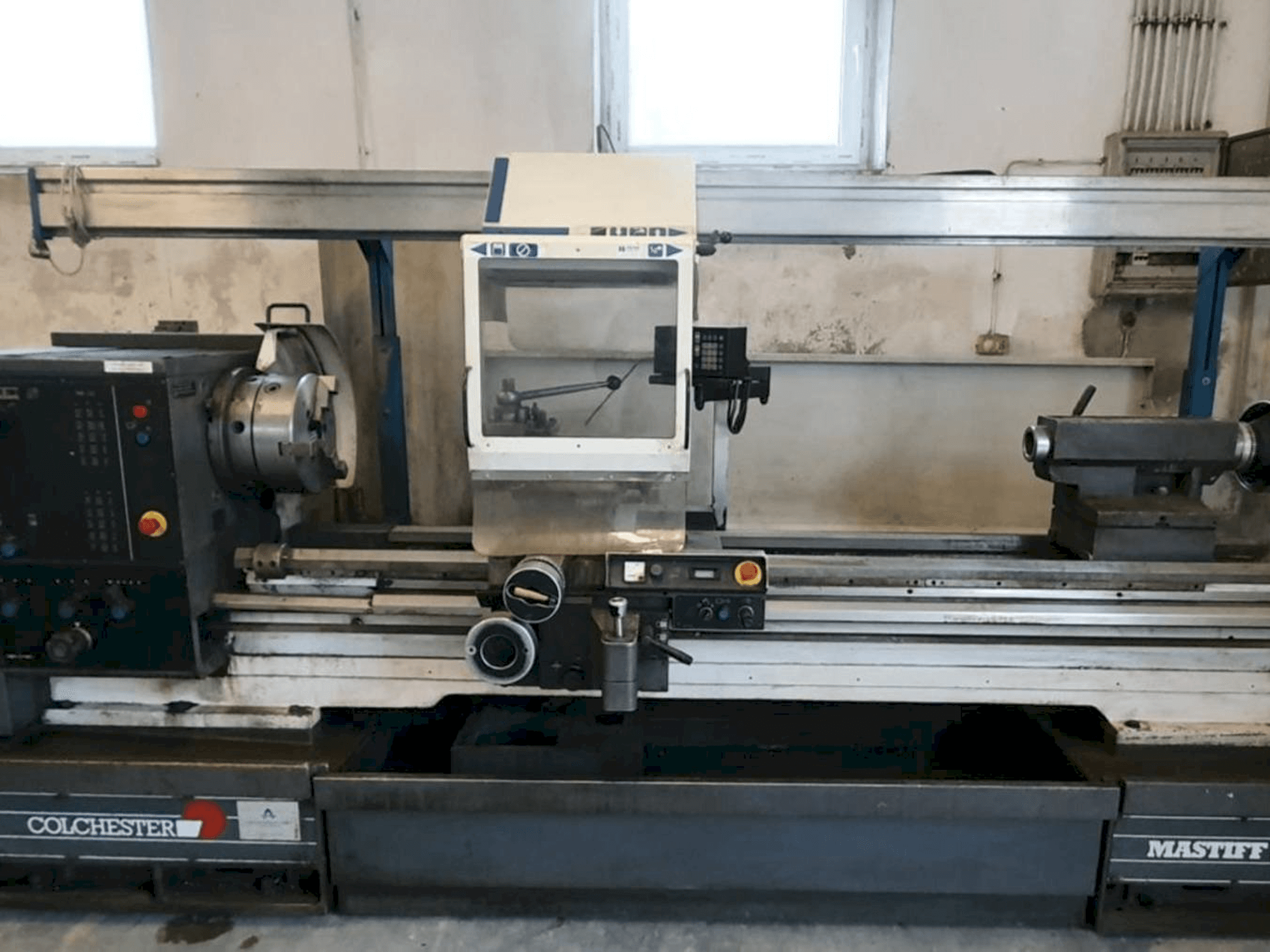 Colchester MASTIFF V/S 1800 Mašinos vaizdas iš priekio
