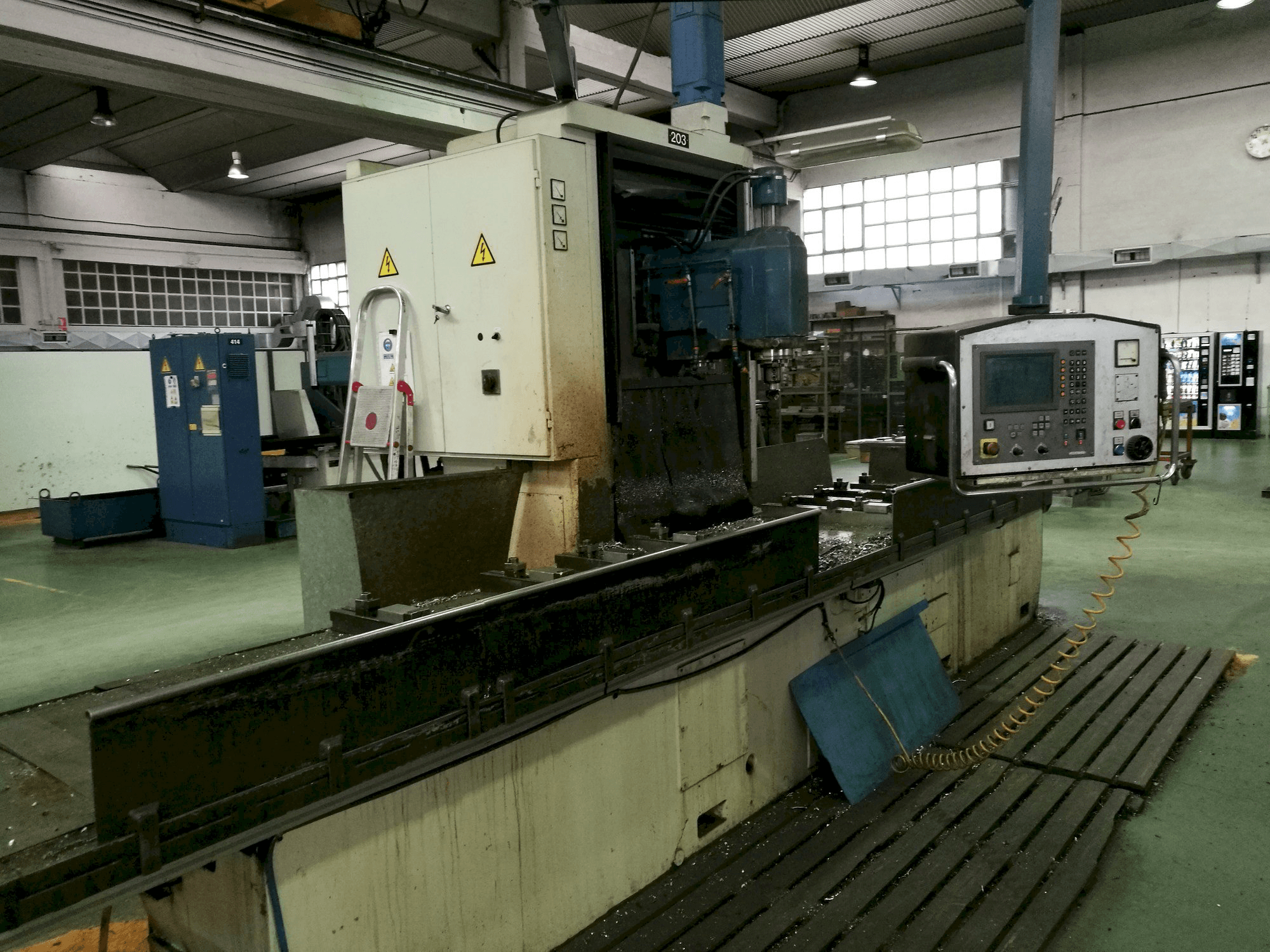 Correa A-20/44 Mašinos vaizdas iš kairės pusės