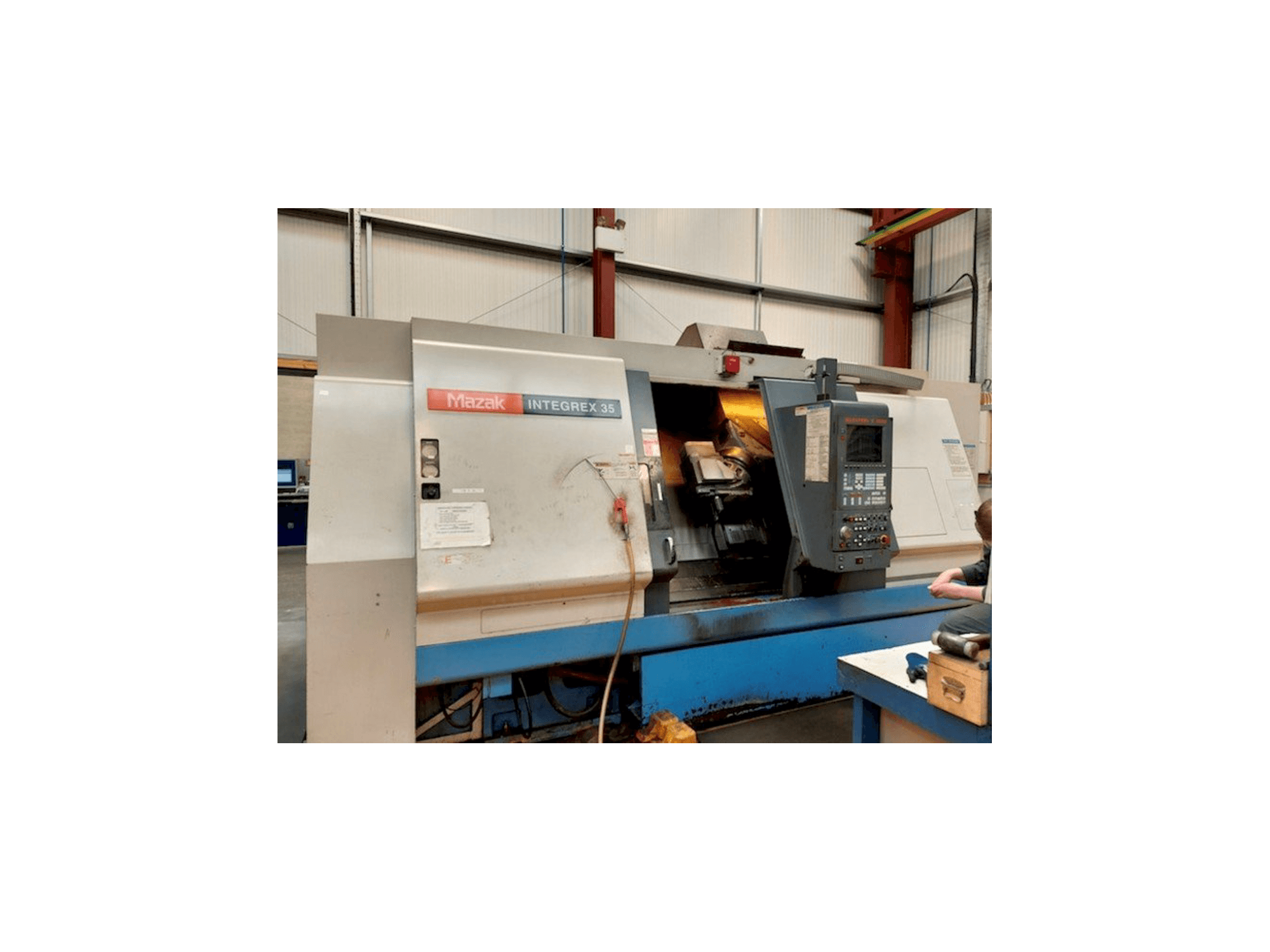 Mazak INTEGREX 35Y Mašinos vaizdas iš priekio