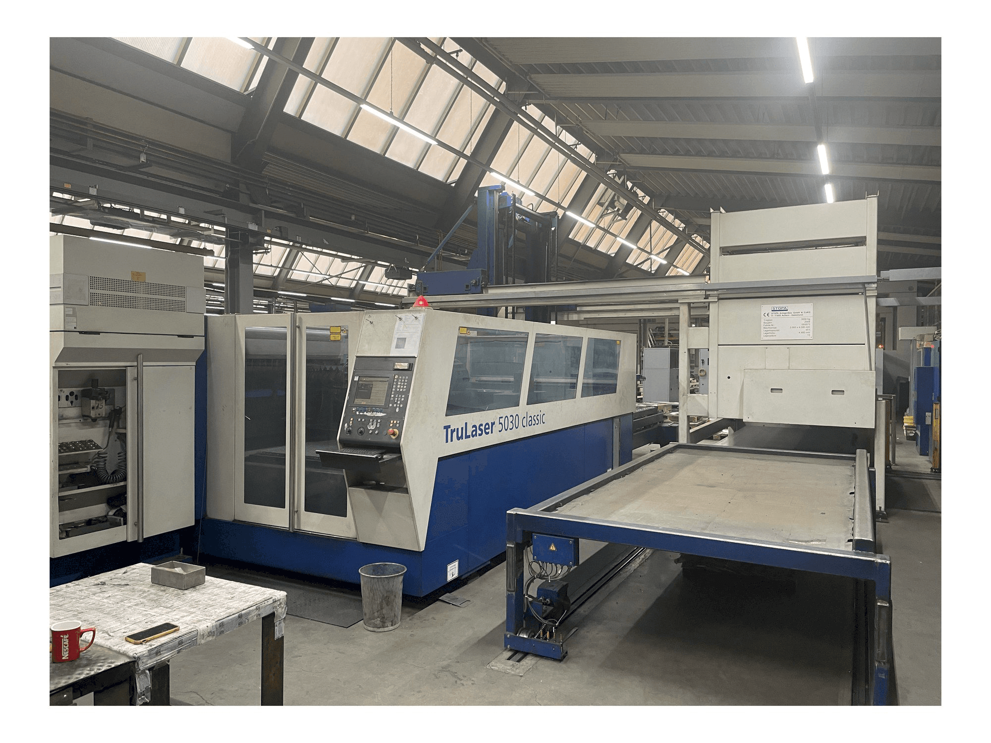 Trumpf L5030 Classic + Pallet Master Mašinos dešinės pusės vaizdas