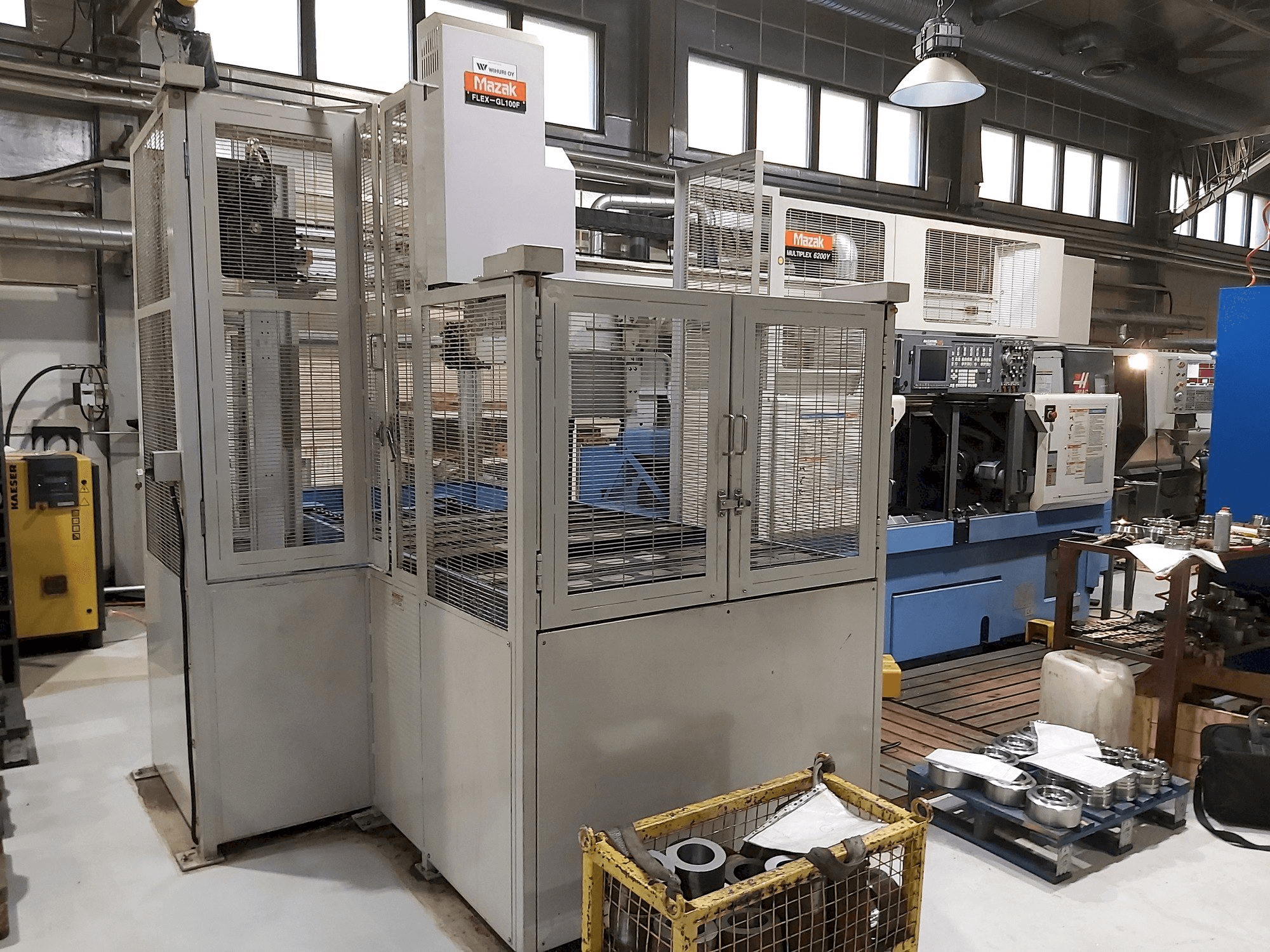 Mazak Multiplex 6200Y + Gantry robot Mašinos vaizdas iš priekio