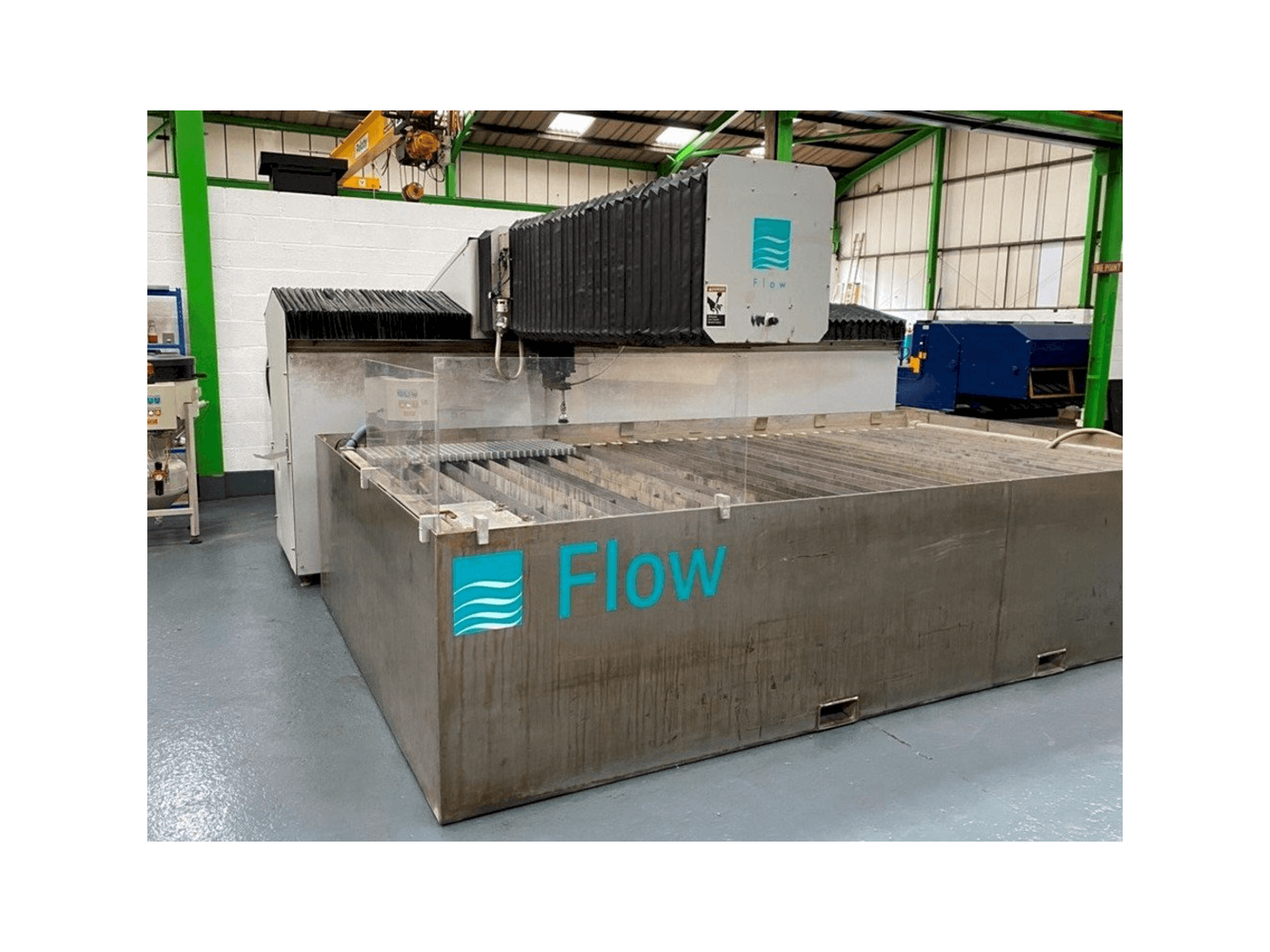 Flow 712127-1 Mašinos vaizdas iš priekio