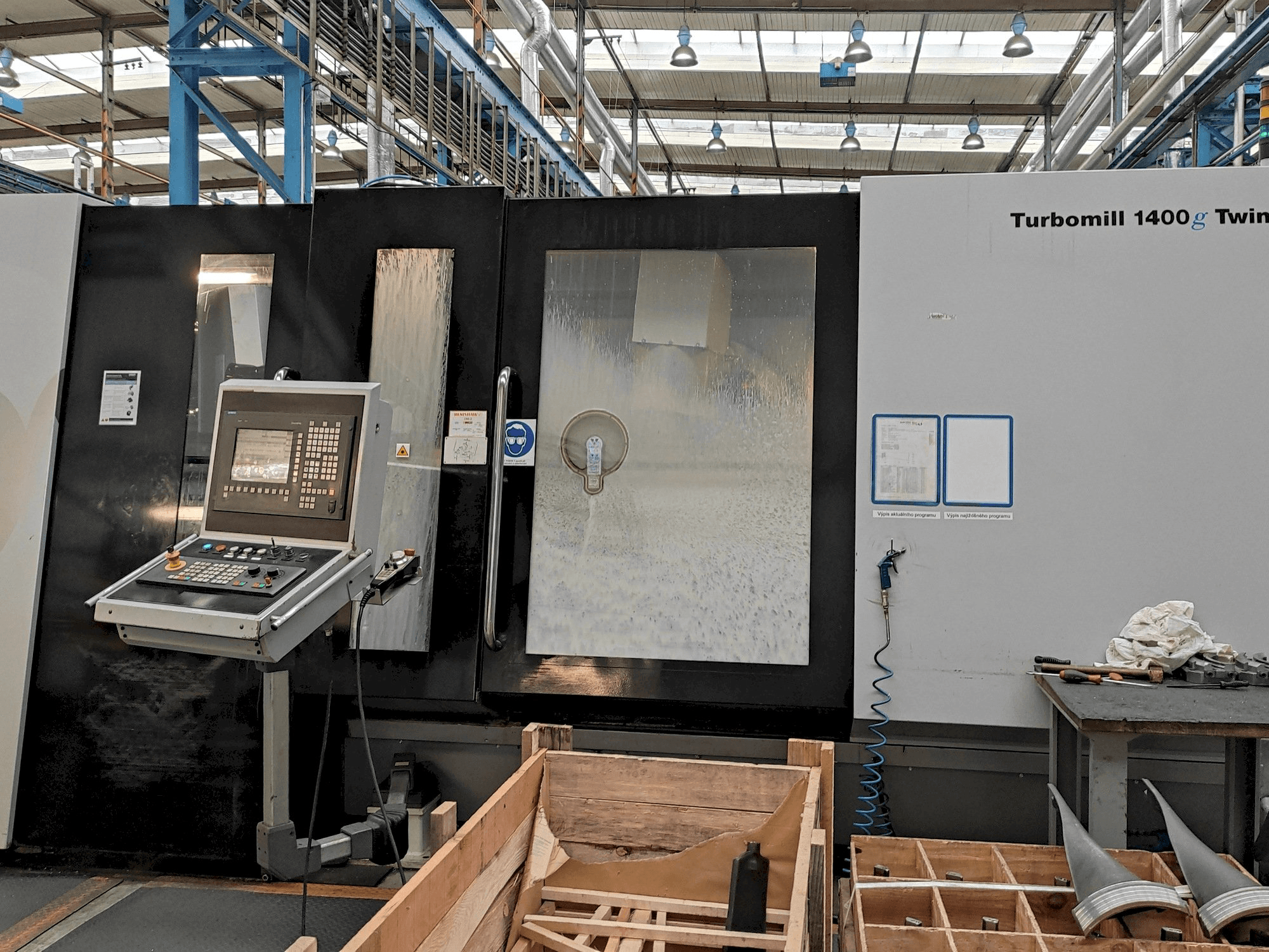 Liechti Turbomill 1400g Twin Mašinos vaizdas iš priekio