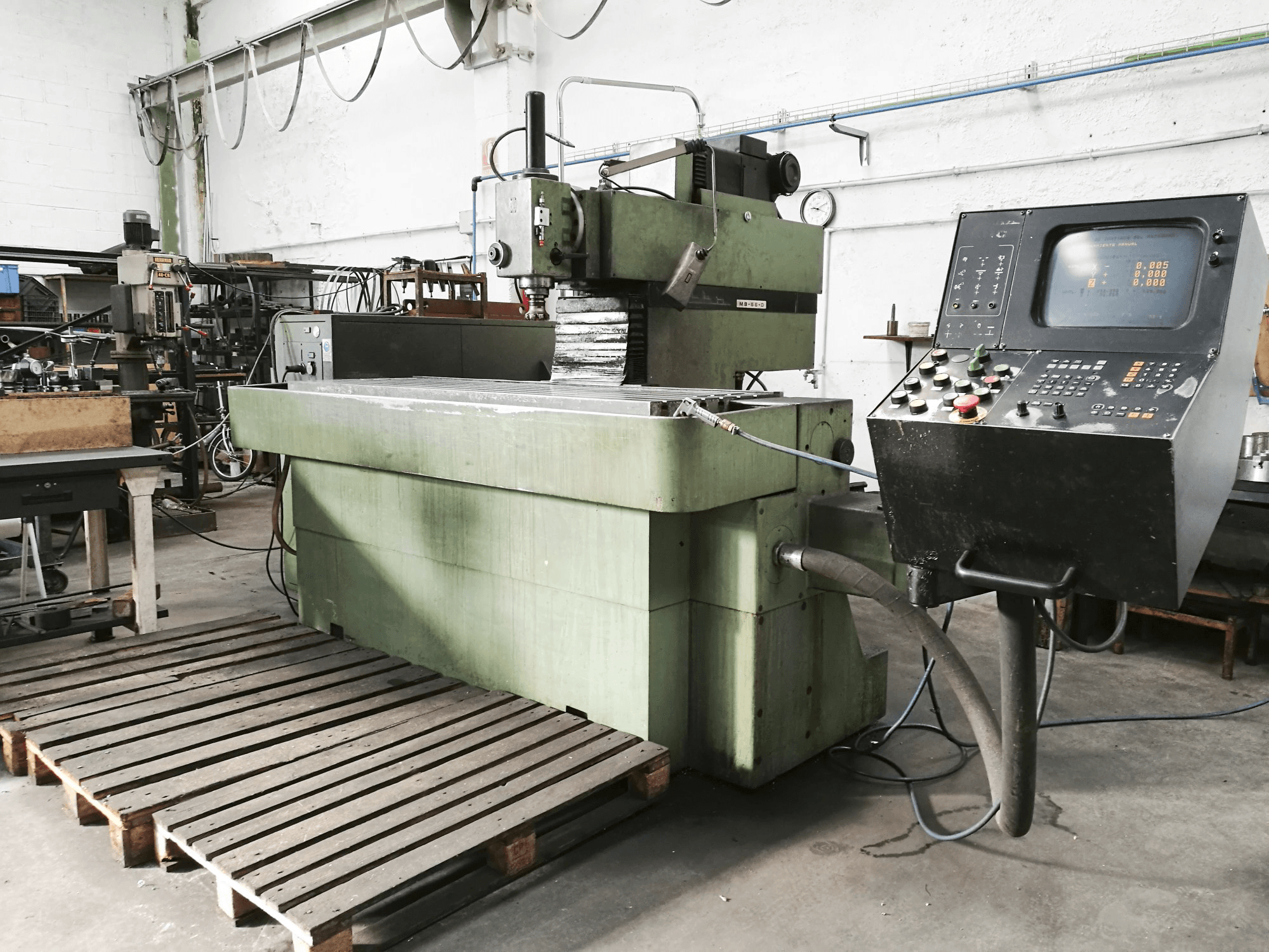 Metba MB-55-D Mašinos dešinės pusės vaizdas