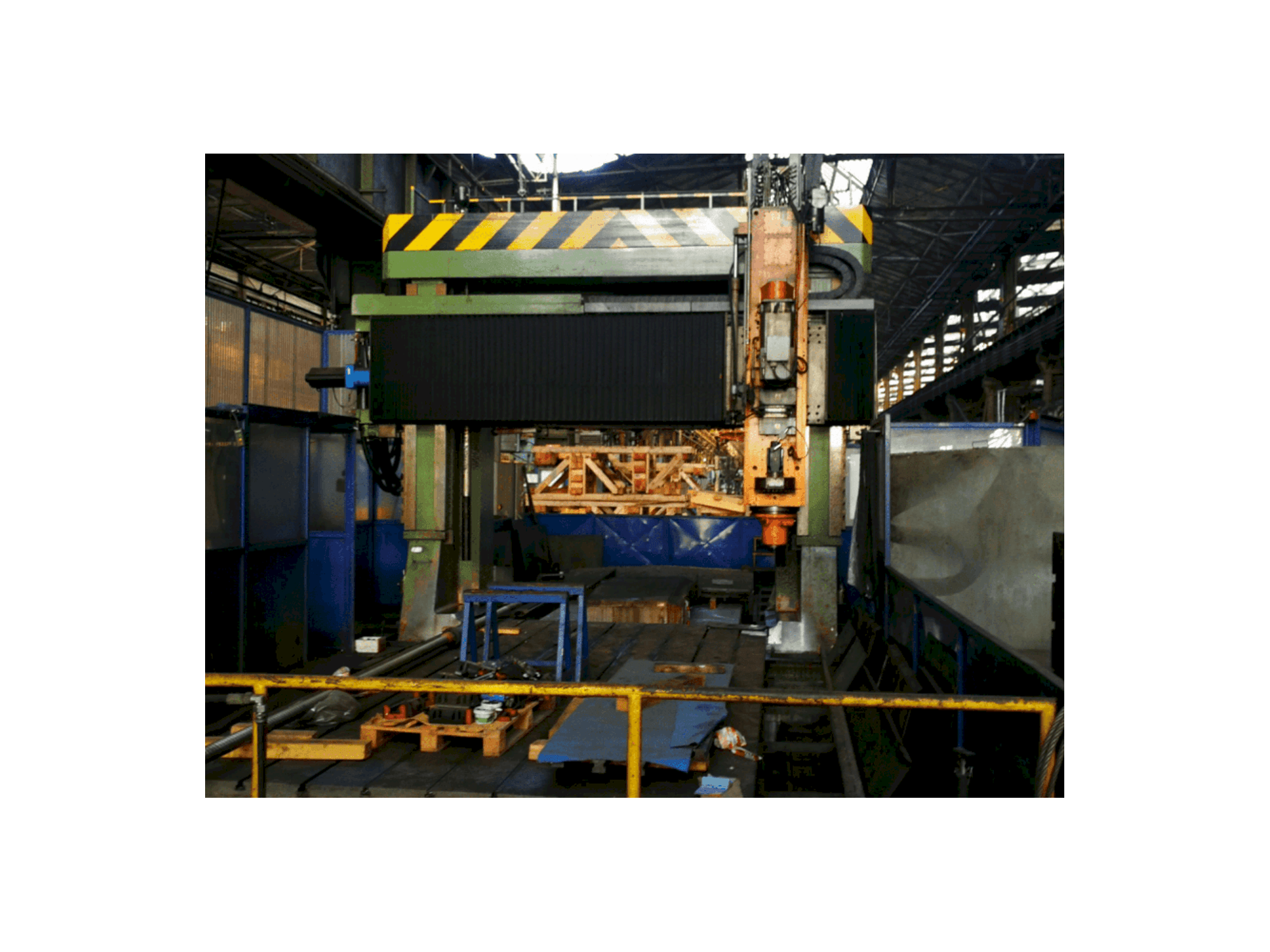 FFZ 30-60 Mašinos vaizdas iš priekio