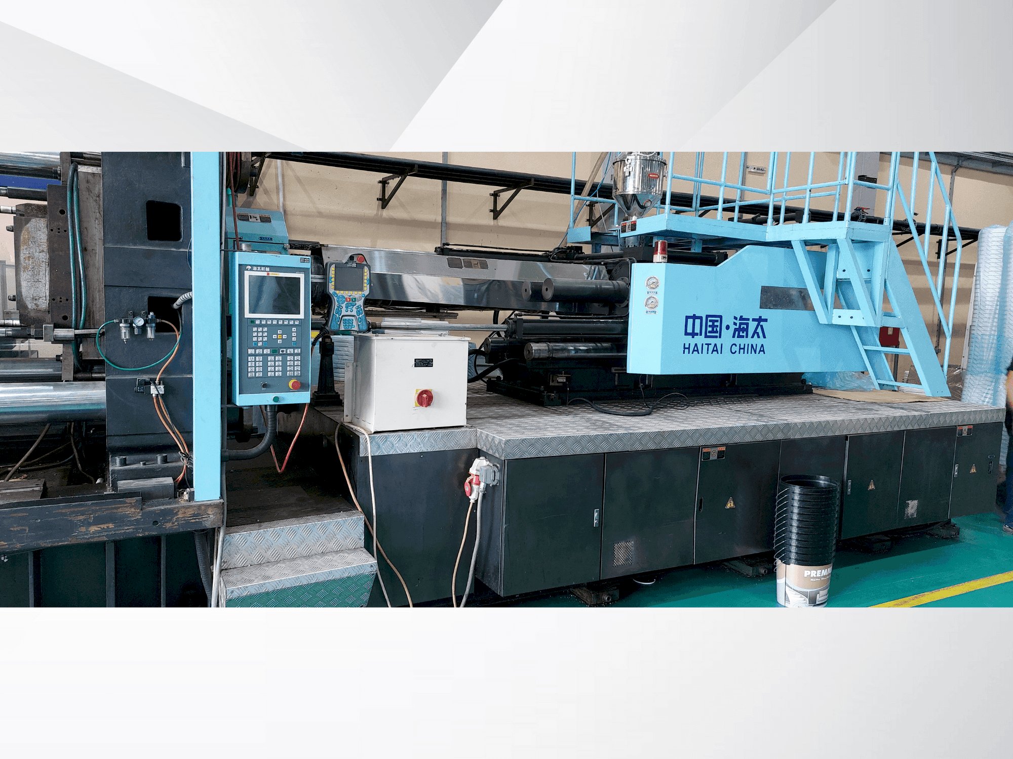 HAITAI HTW 10000 Mašinos vaizdas iš priekio