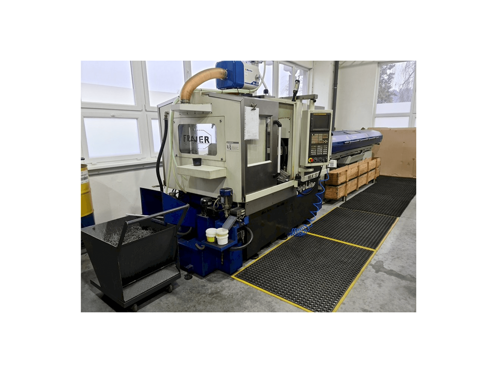 Maier MLK 32 D Mašinos vaizdas iš kairės pusės