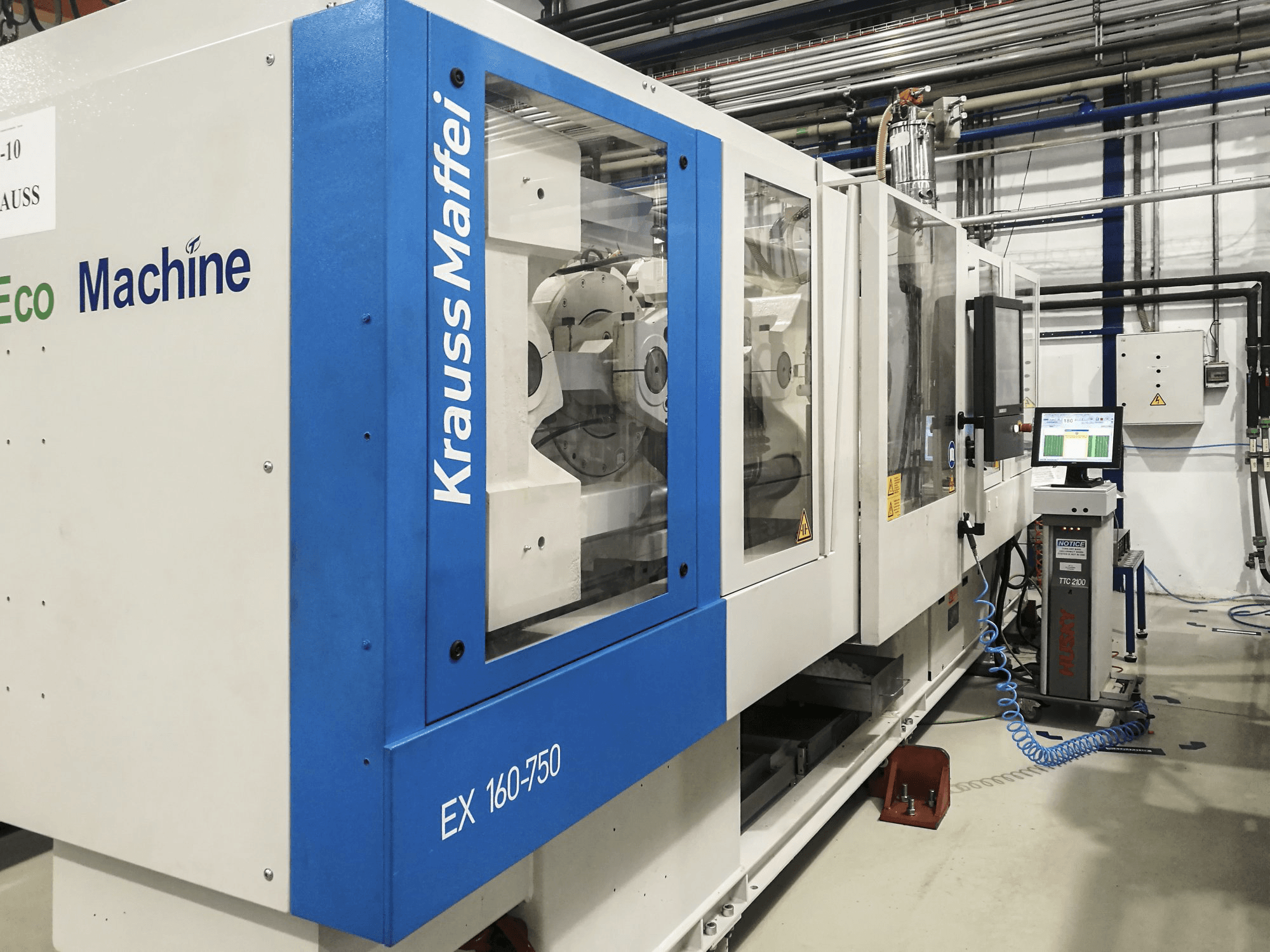 Krauss Maffei 160-750 EX Mašinos kairės pusės vaizdas