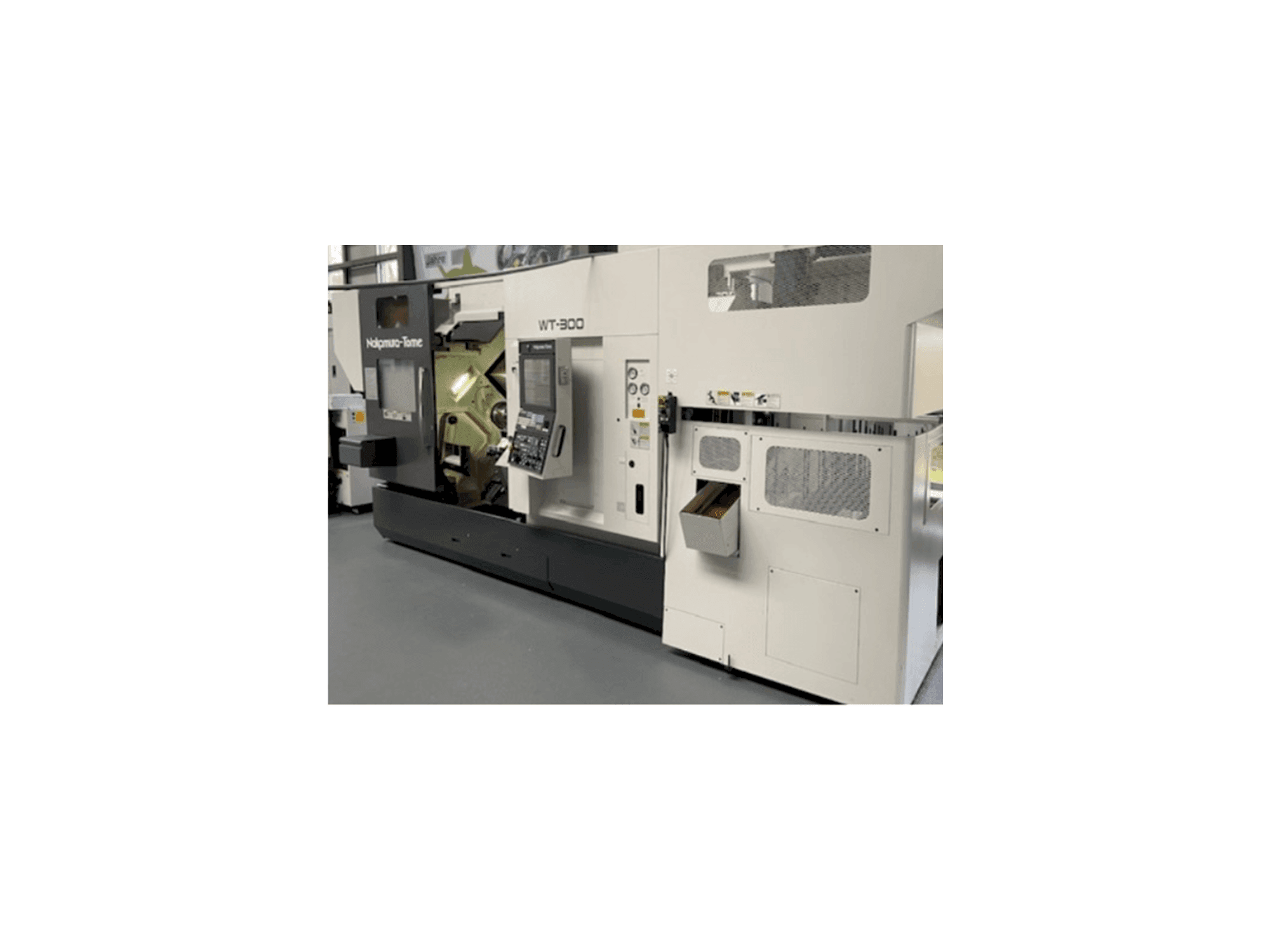 NAKAMURA WT-300/GR 210 Mašinos vaizdas iš priekio