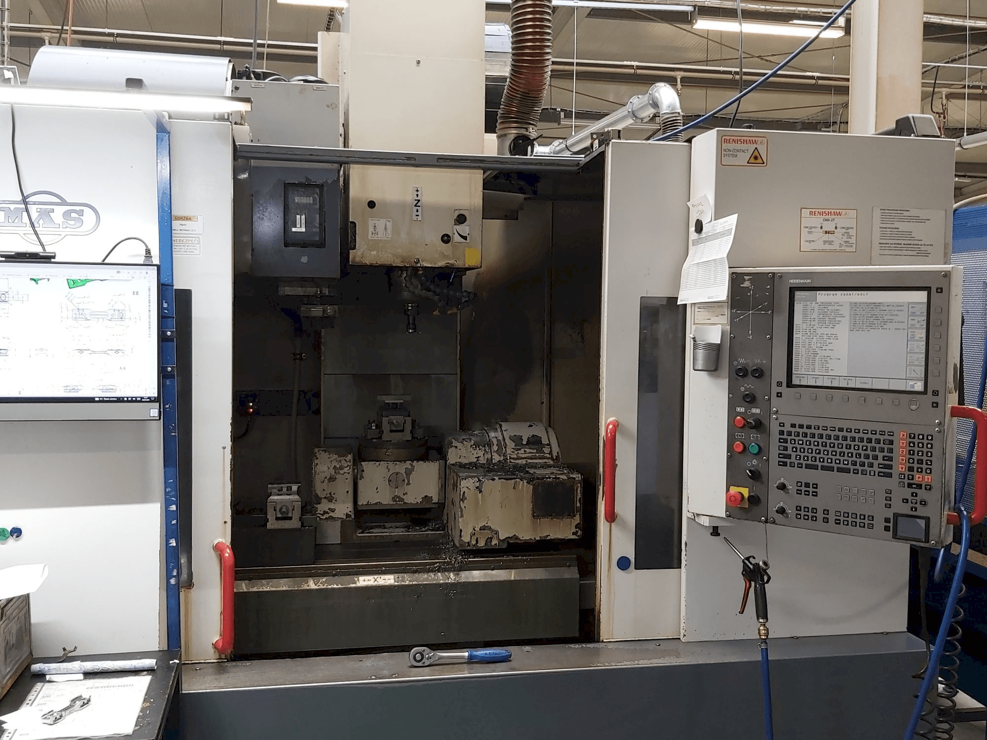 KOVOSVIT MAS MCV 1016 Quick Mašinos vaizdas iš priekio