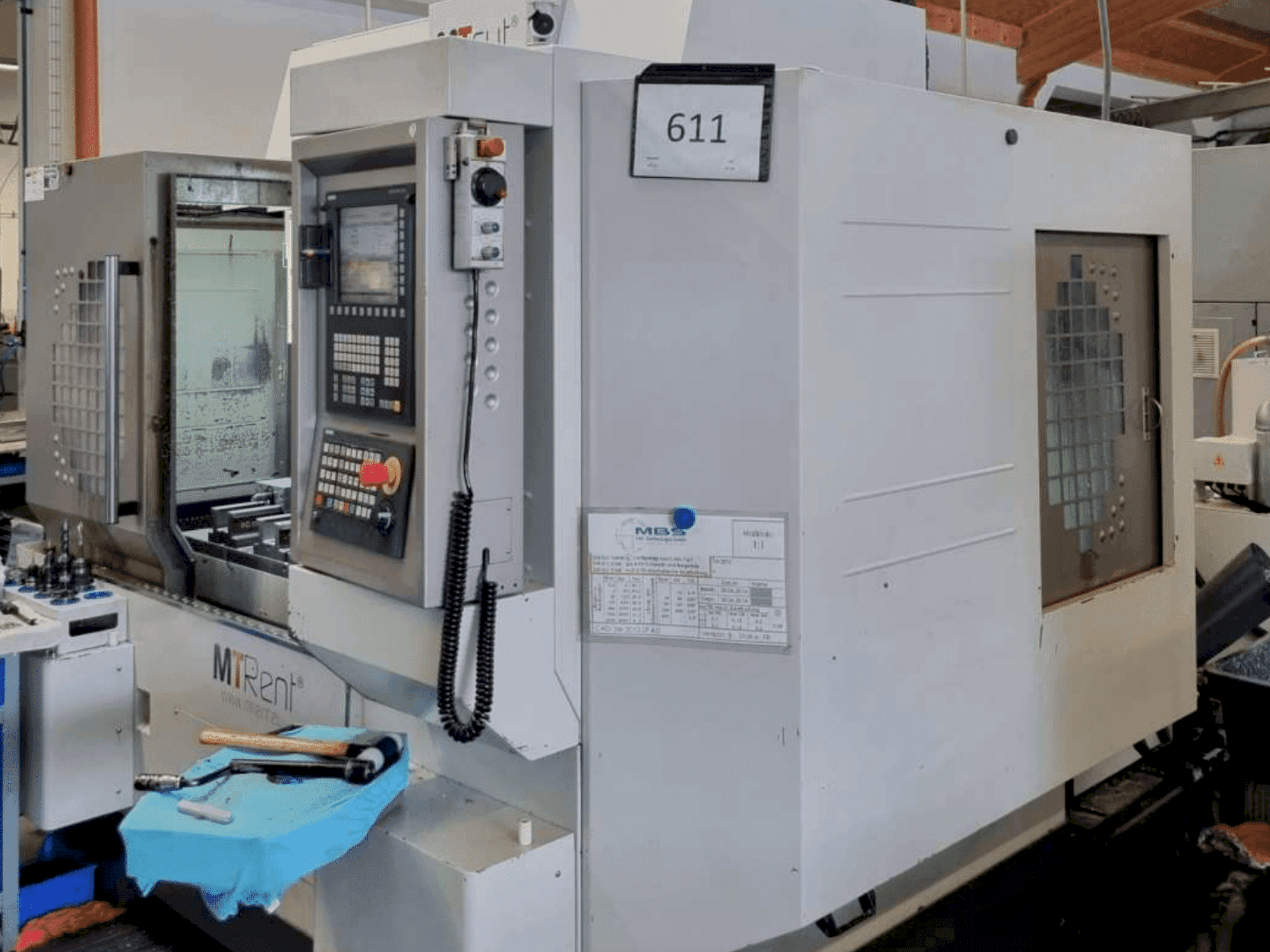 MTcut V 110 T (2011) Mašinos vaizdas iš priekio