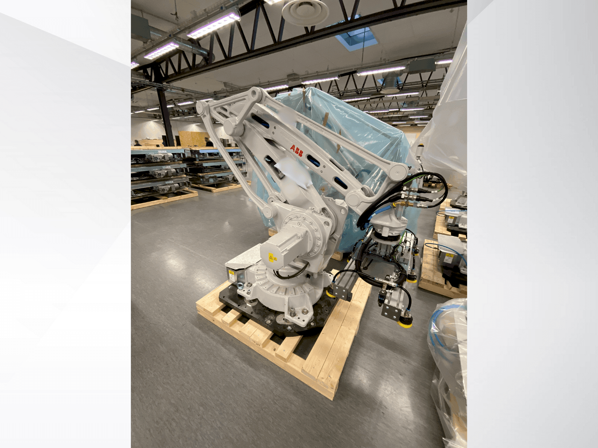 ABB IRB 460-110/2.4 Mašinos vaizdas iš priekio