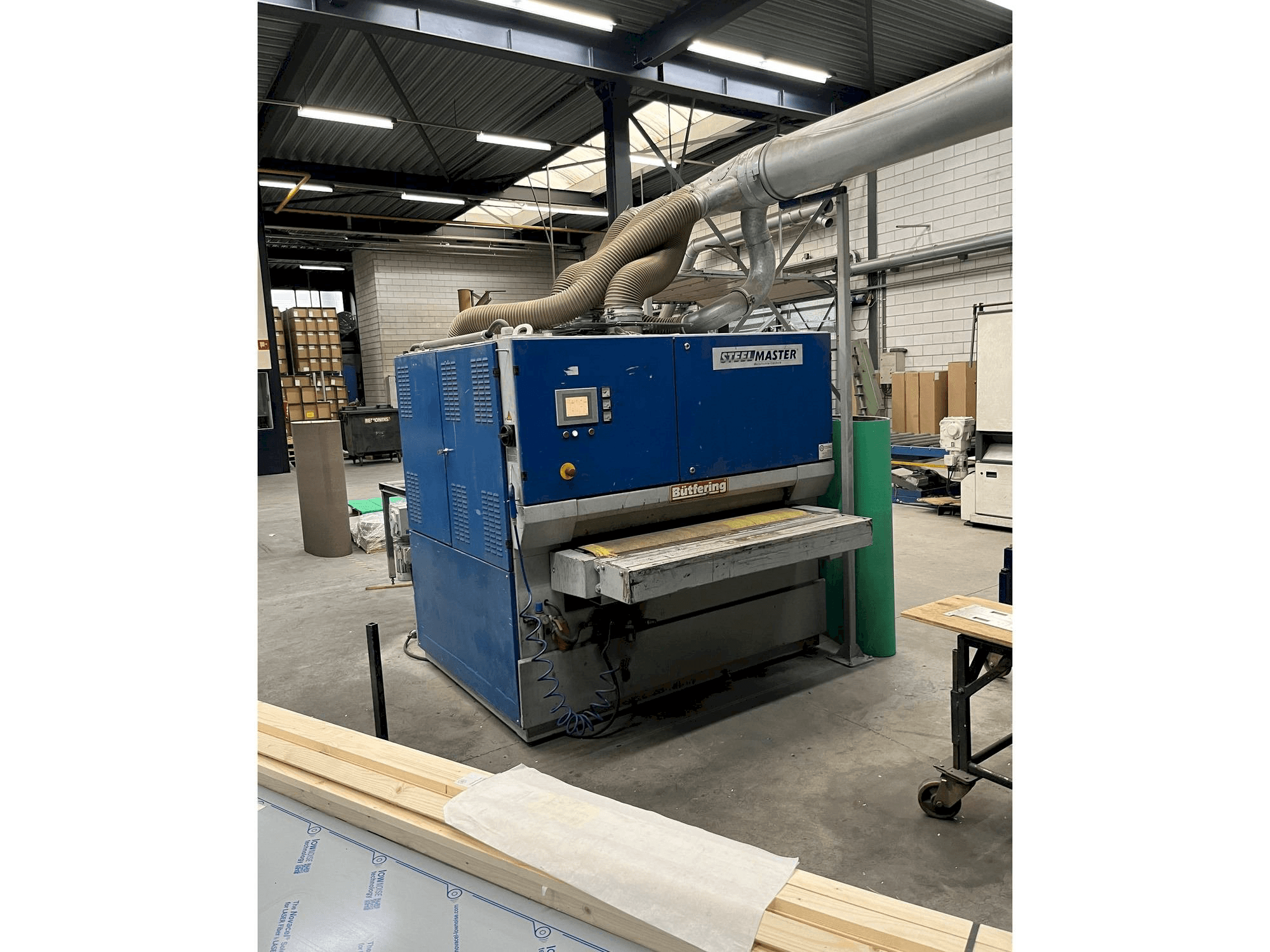 BUTFERING PRIMA 313 RRT Mašinos vaizdas iš priekio