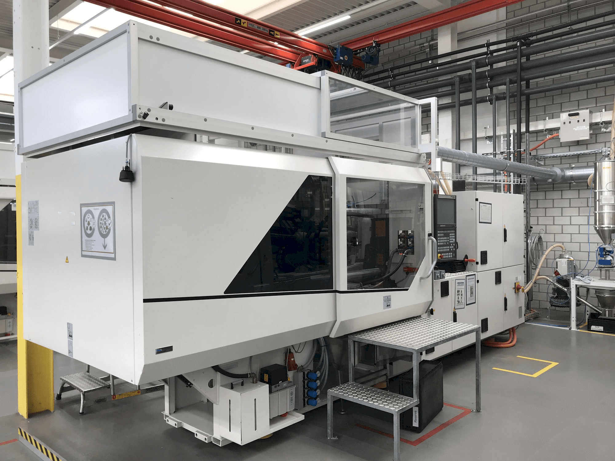 Sumitomo Demag EL-EXIS SP 150/500-475 Mašinos vaizdas iš kairės pusės