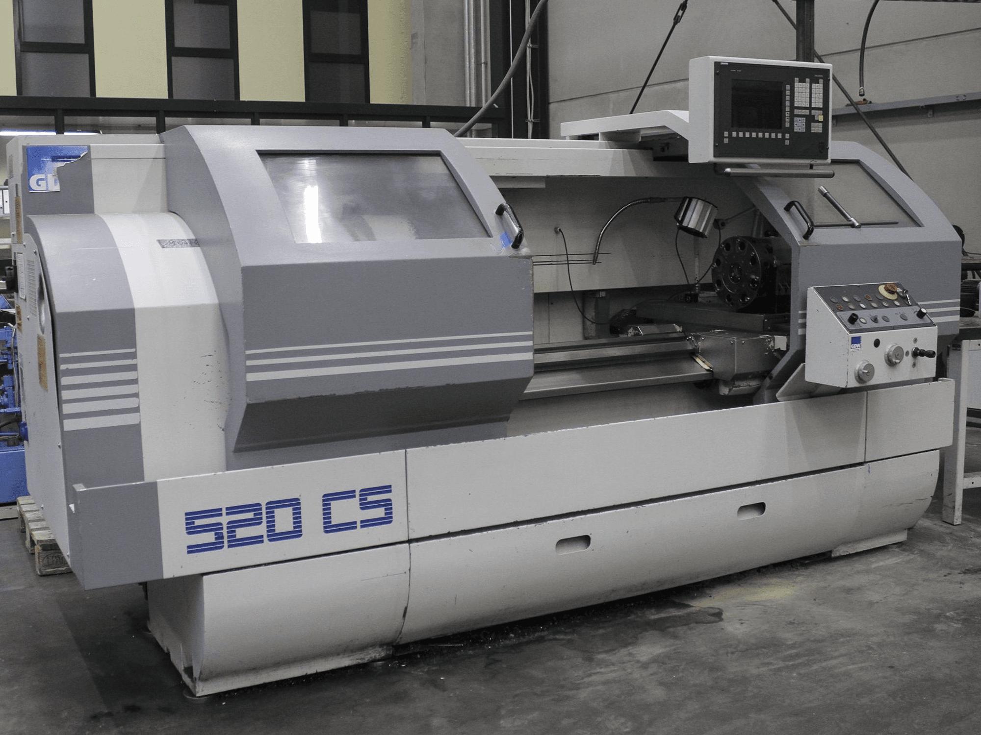 GDW 520CS Mašinos vaizdas iš priekio