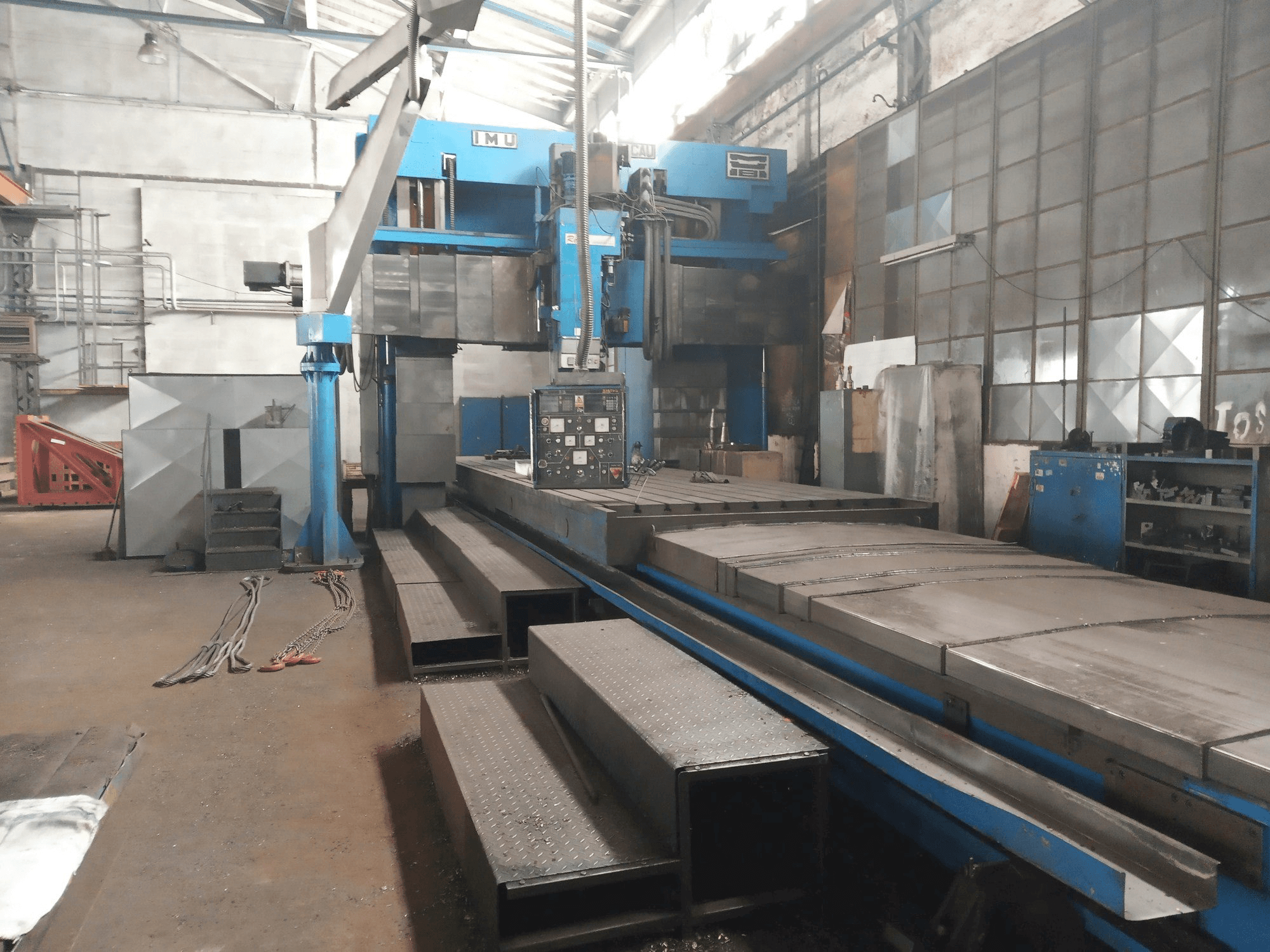 Forest Line FLP 2200 Mašinos vaizdas iš priekio