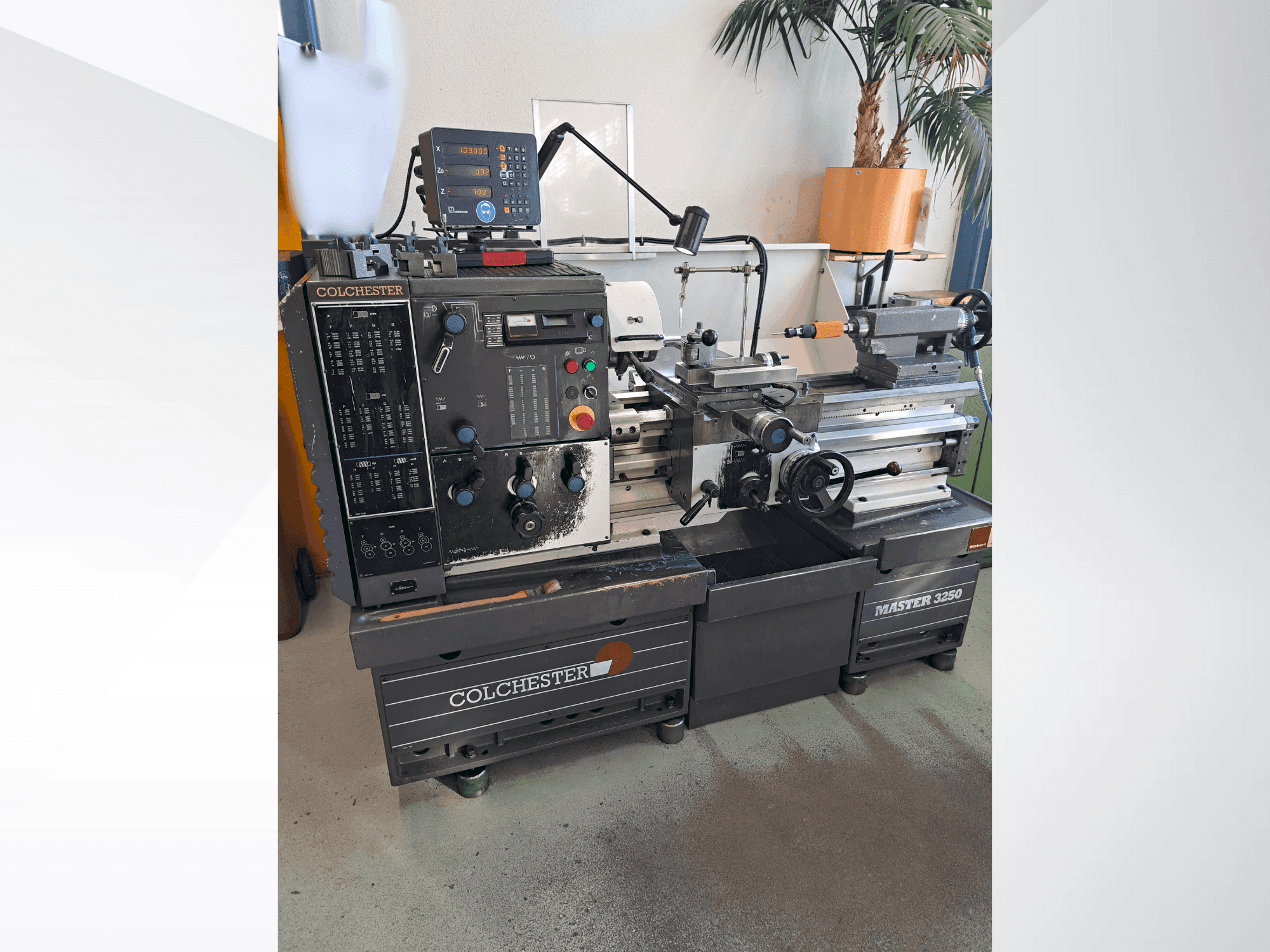 Colchester Master 3250 Mašinos vaizdas iš priekio