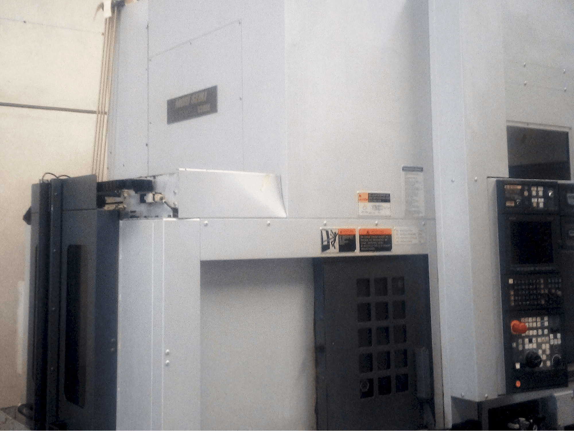 DMG Mori Seiki ULTIMILL V-3000/MSX-850 Mašinos vaizdas iš priekio