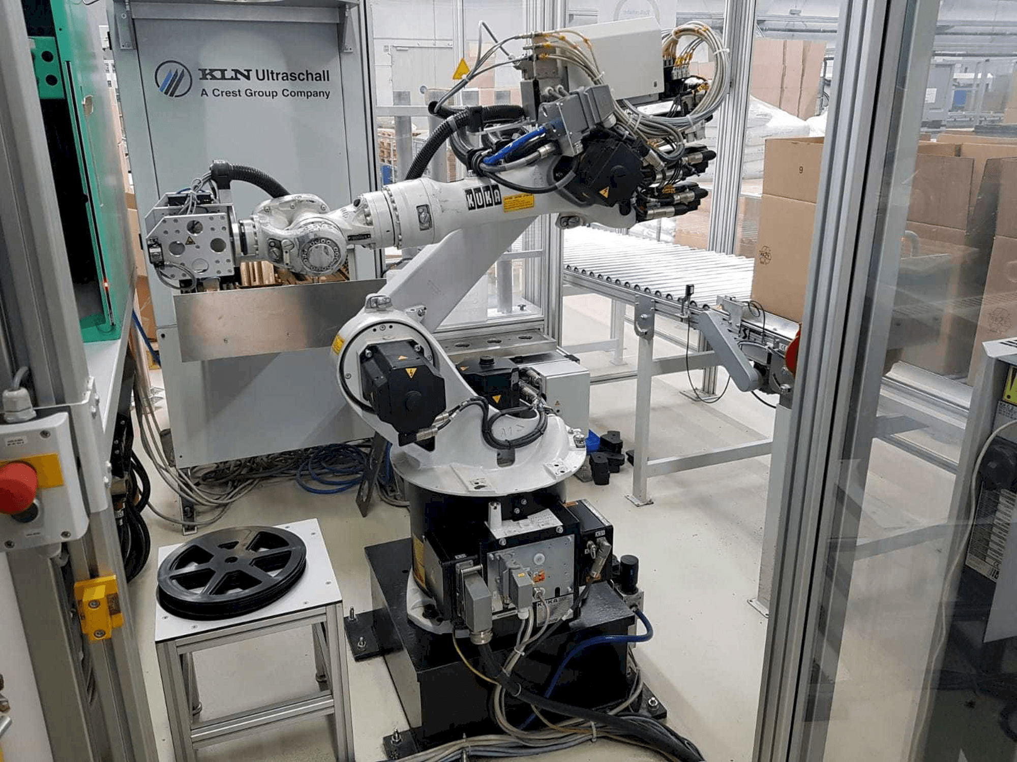 KUKA KR 16 Mašinos vaizdas iš priekio