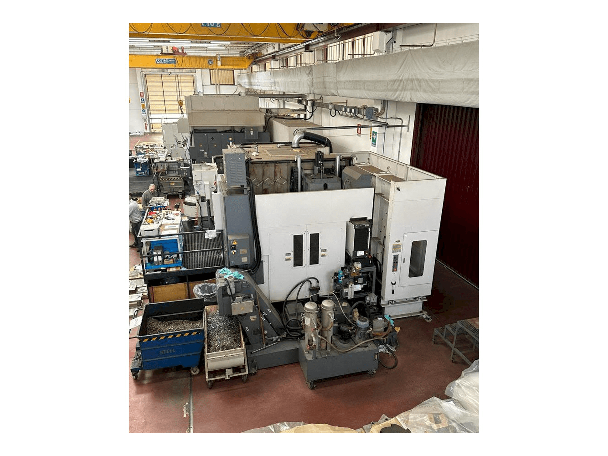 Okuma MILLAC 800VH Mašinos vaizdas iš priekio