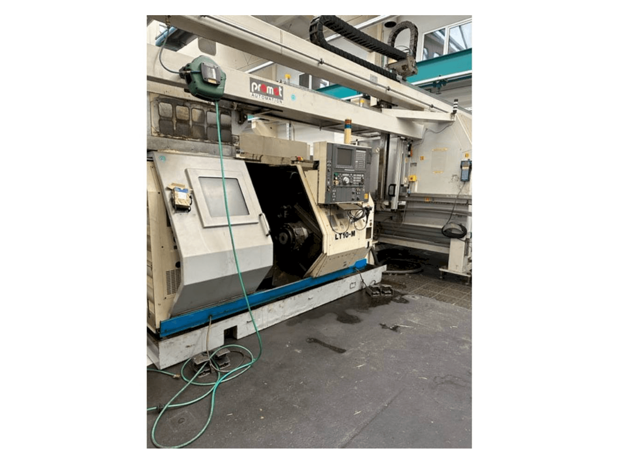 Okuma LT10 Mašinos vaizdas iš priekio