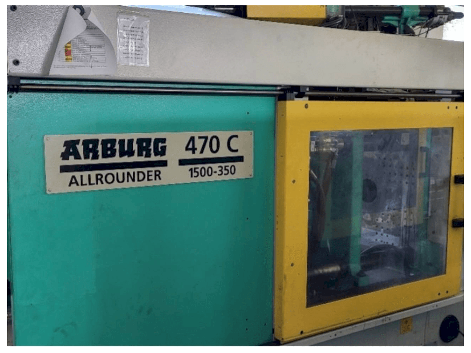 Arburg Allrounder 470C 1500 - 350/150 Mašinos vaizdas iš priekio