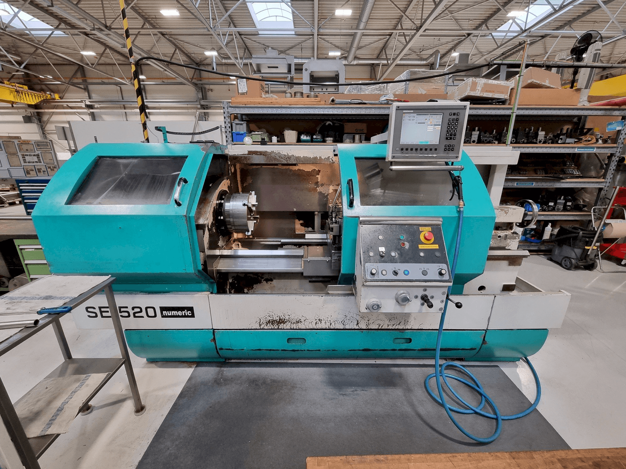 TRENS SE 520 Numeric Mašinos vaizdas iš priekio