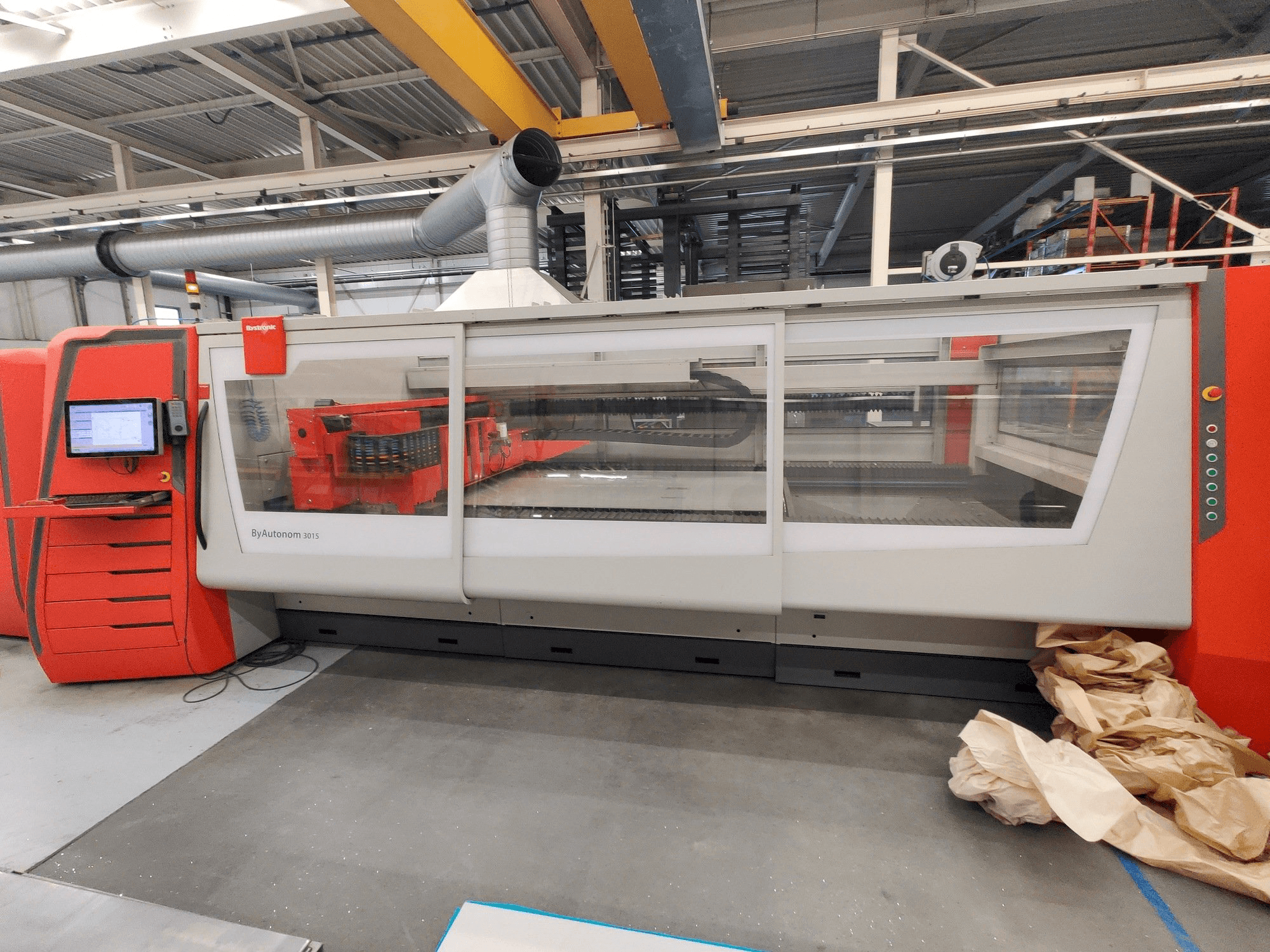 Bystronic Autonom 3015 6kW CO2 Mašinos vaizdas iš priekio