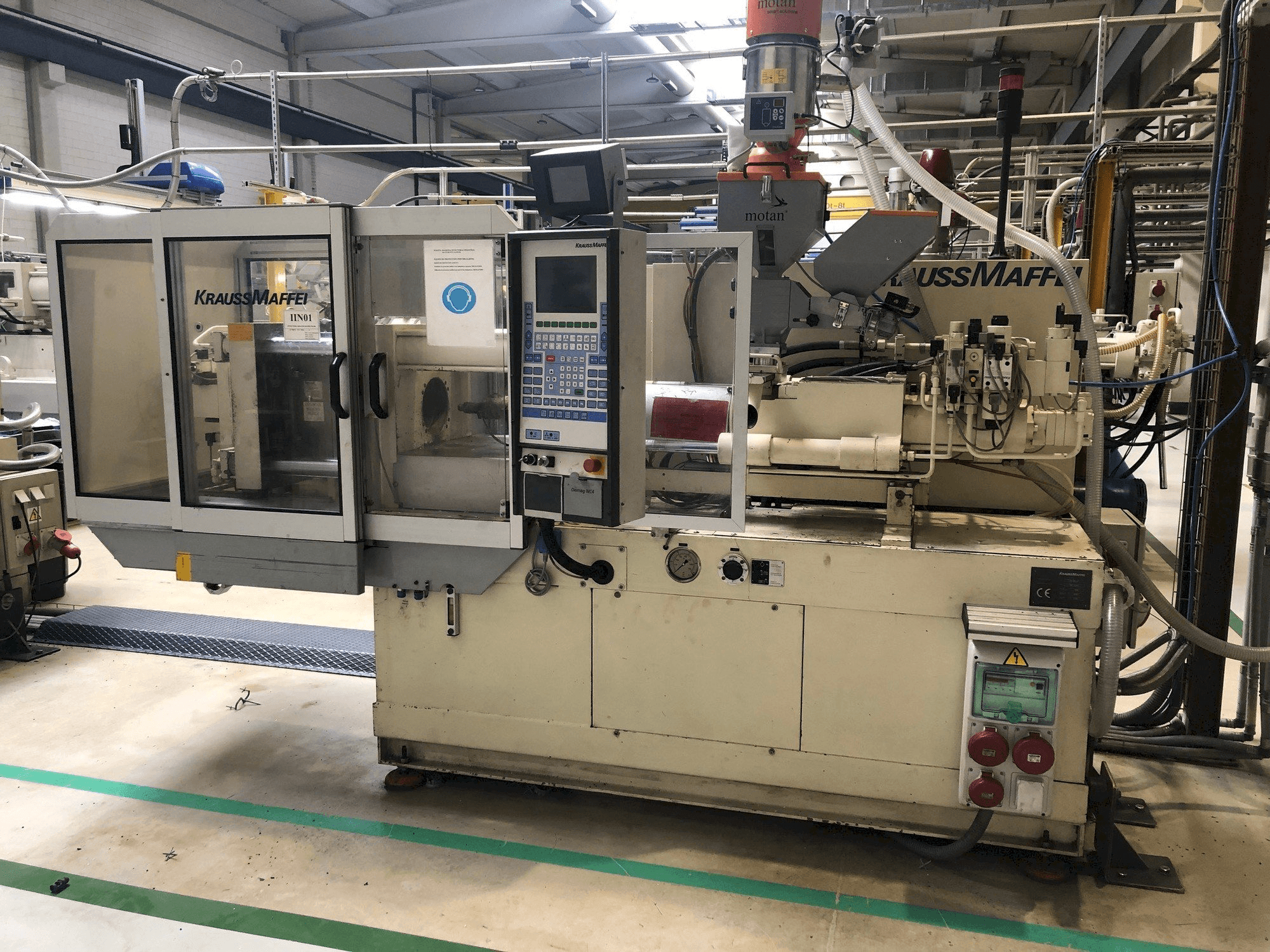 Krauss Maffei 50-190 C1 Mašinos vaizdas iš priekio