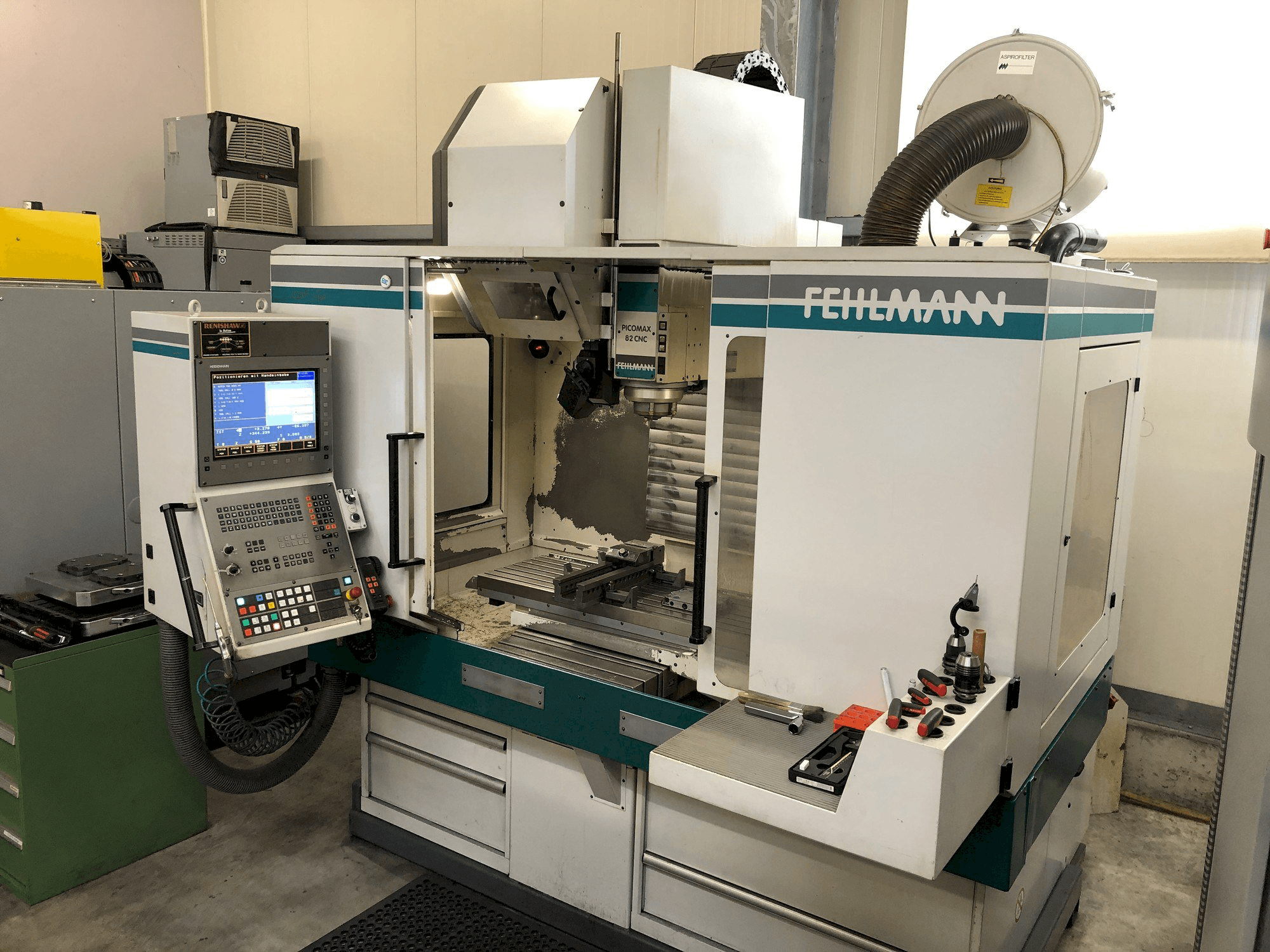 FEHLMANN PICOMAX 82 CNC Mašinos vaizdas iš priekio