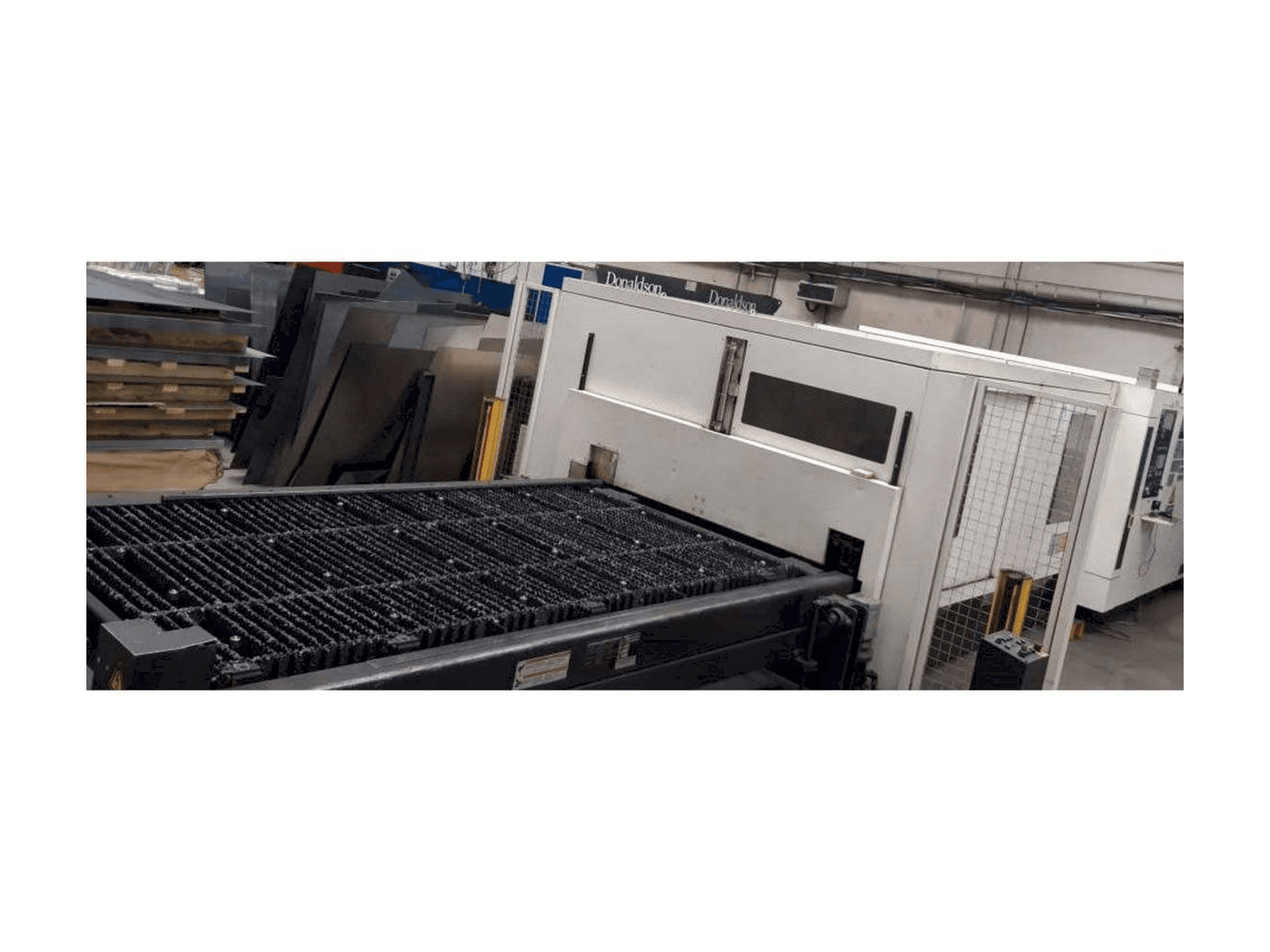 Mazak Super Turbo-X510 Mk III G Mašinos vaizdas iš priekio