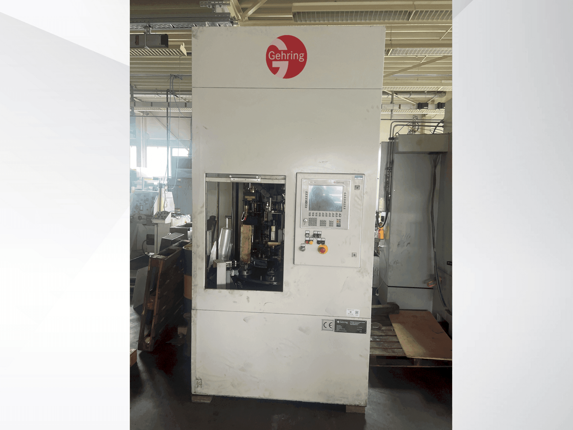 GEHRING L2-630 Mašinos vaizdas iš priekio