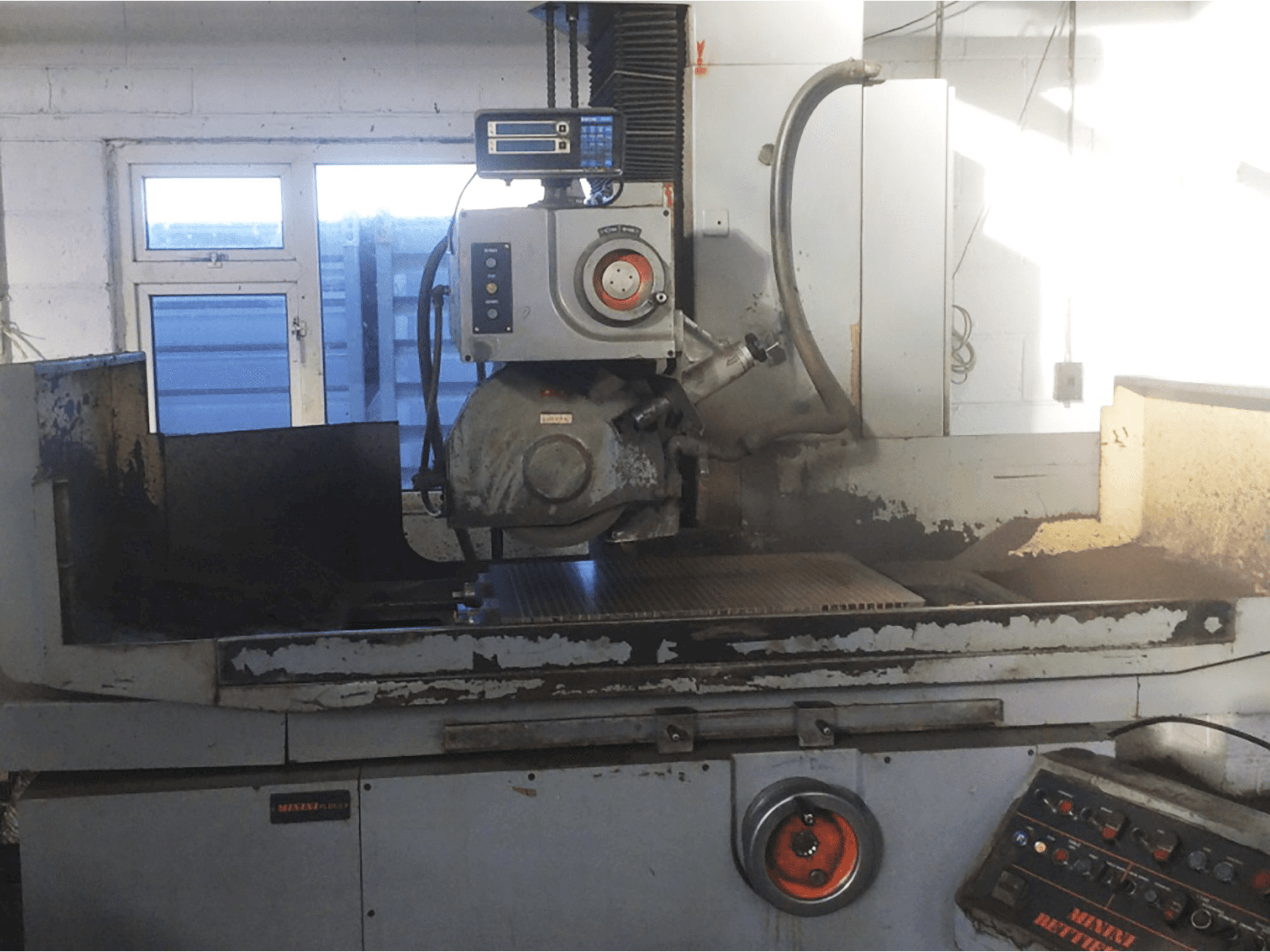 Minini Mašinos vaizdasPL65.8 iš priekio