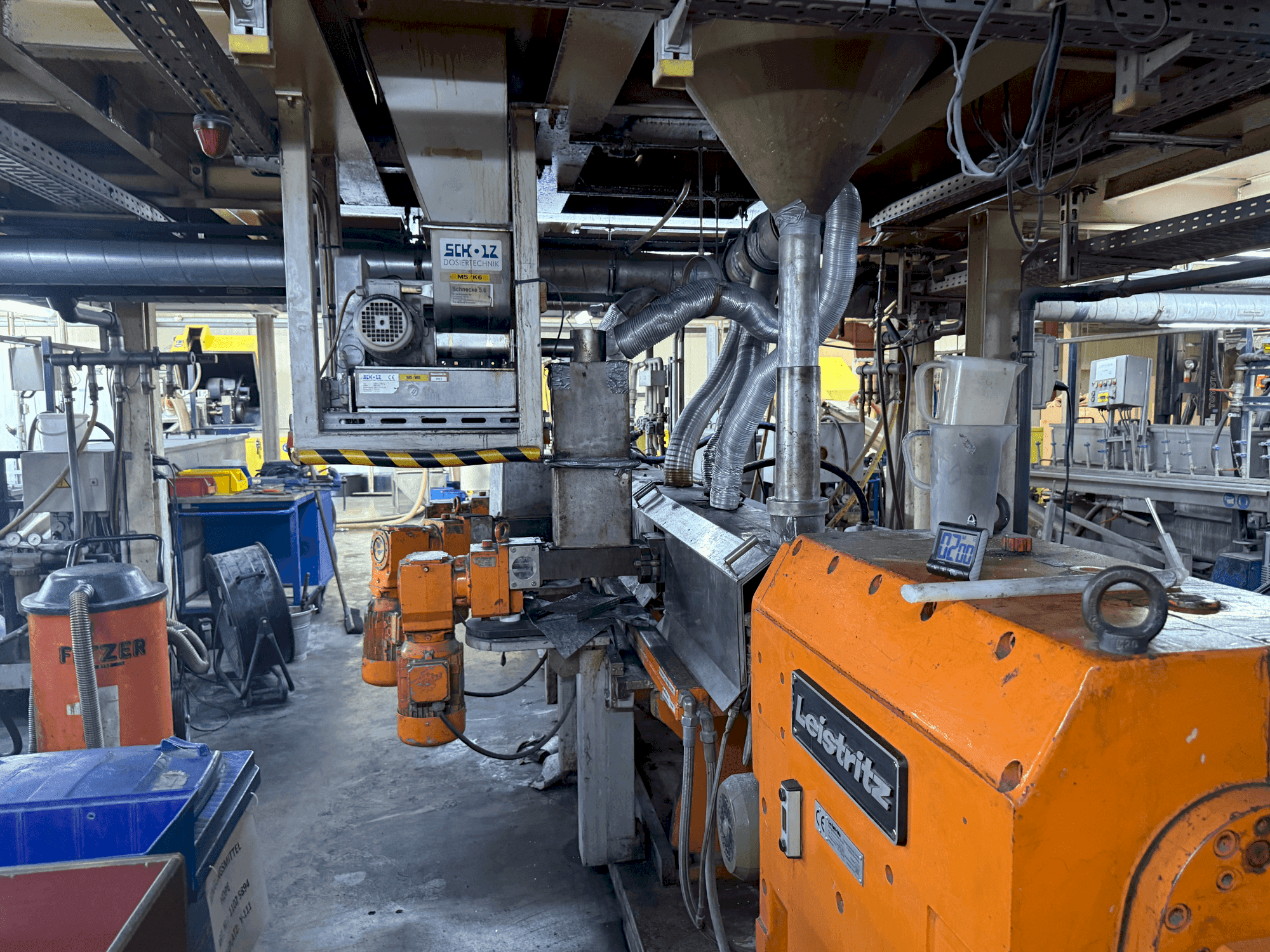 Leistriz ZSE 60MAXX-44D Mašinos vaizdas iš priekio