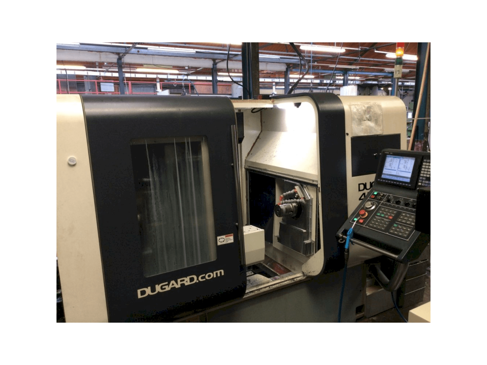 Dugard 42 TT Mašinos vaizdas iš priekio