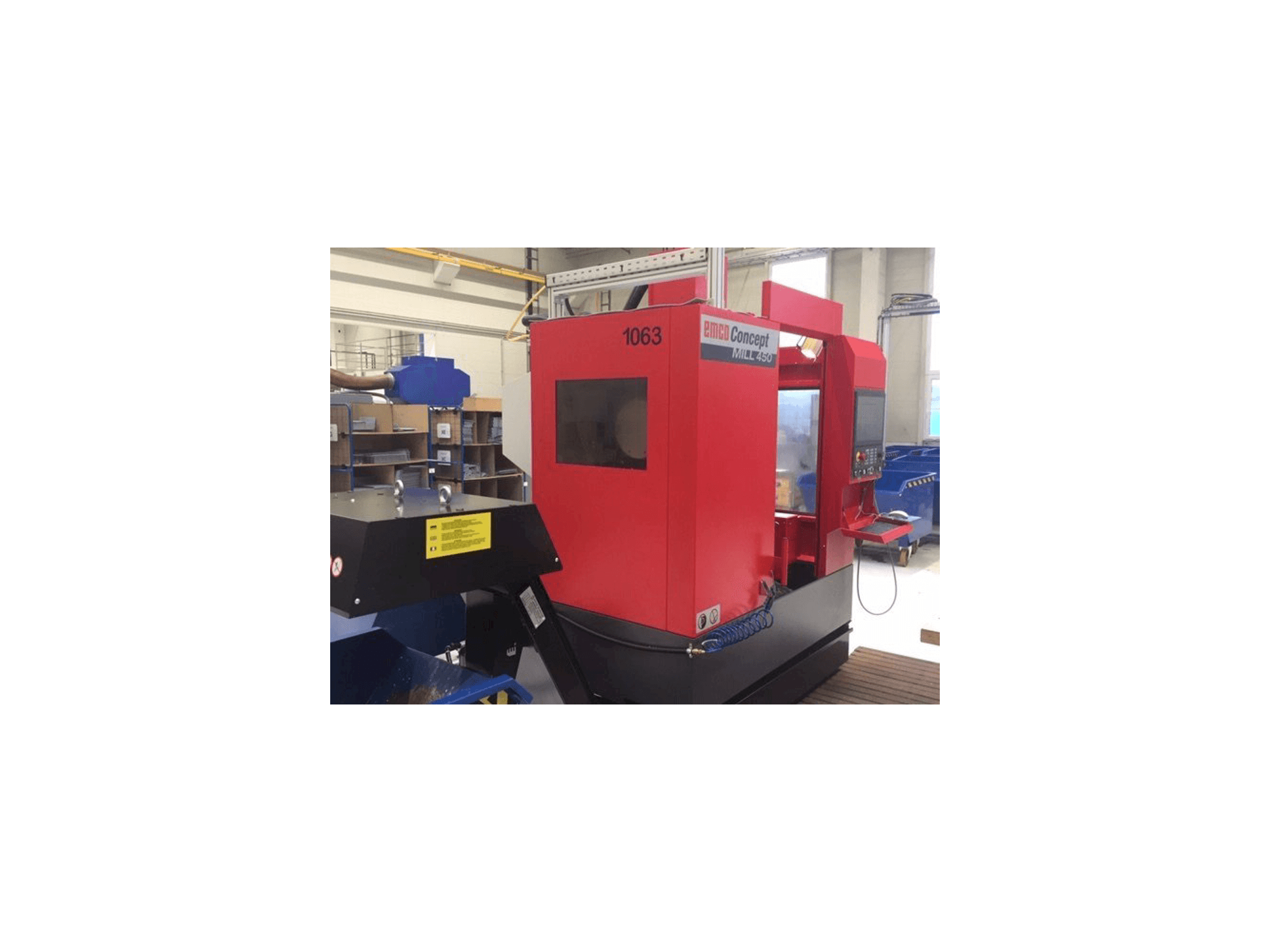 EMCO Concept Mill 450 Mašinos vaizdas iš priekio