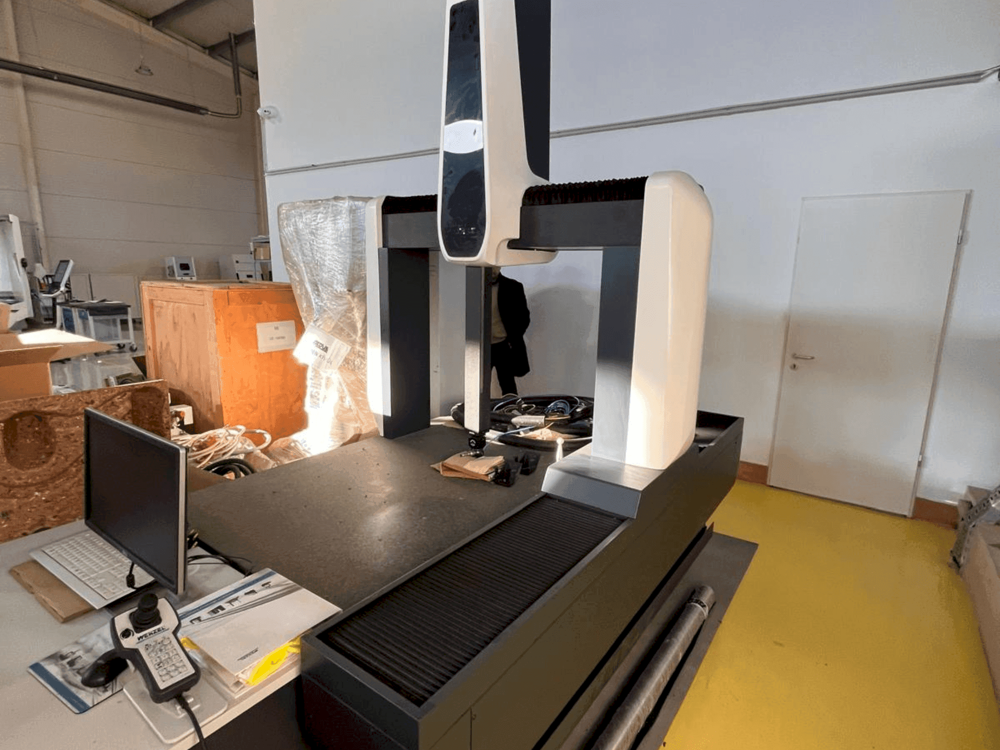 Wenzel LH 87 Mašinos vaizdas iš priekio