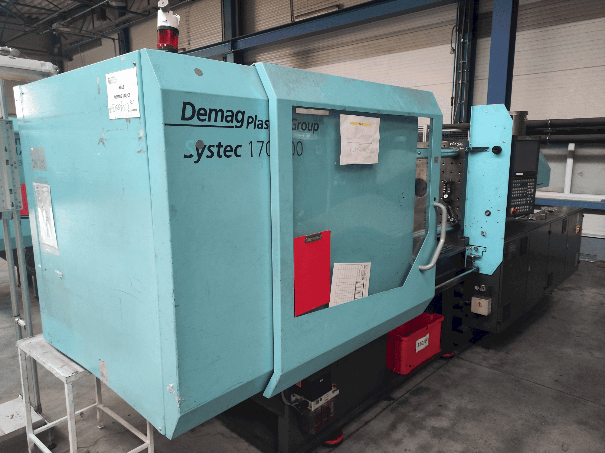 DEMAG Systec 170/520-600 Mašinos vaizdas iš priekio