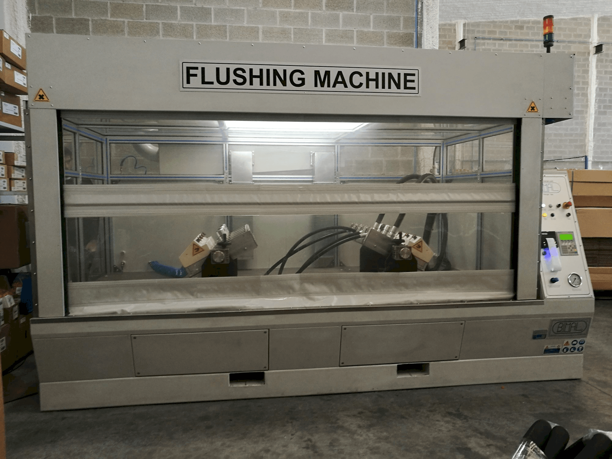 BIMAL Flush 4 Mašinos vaizdas iš priekio