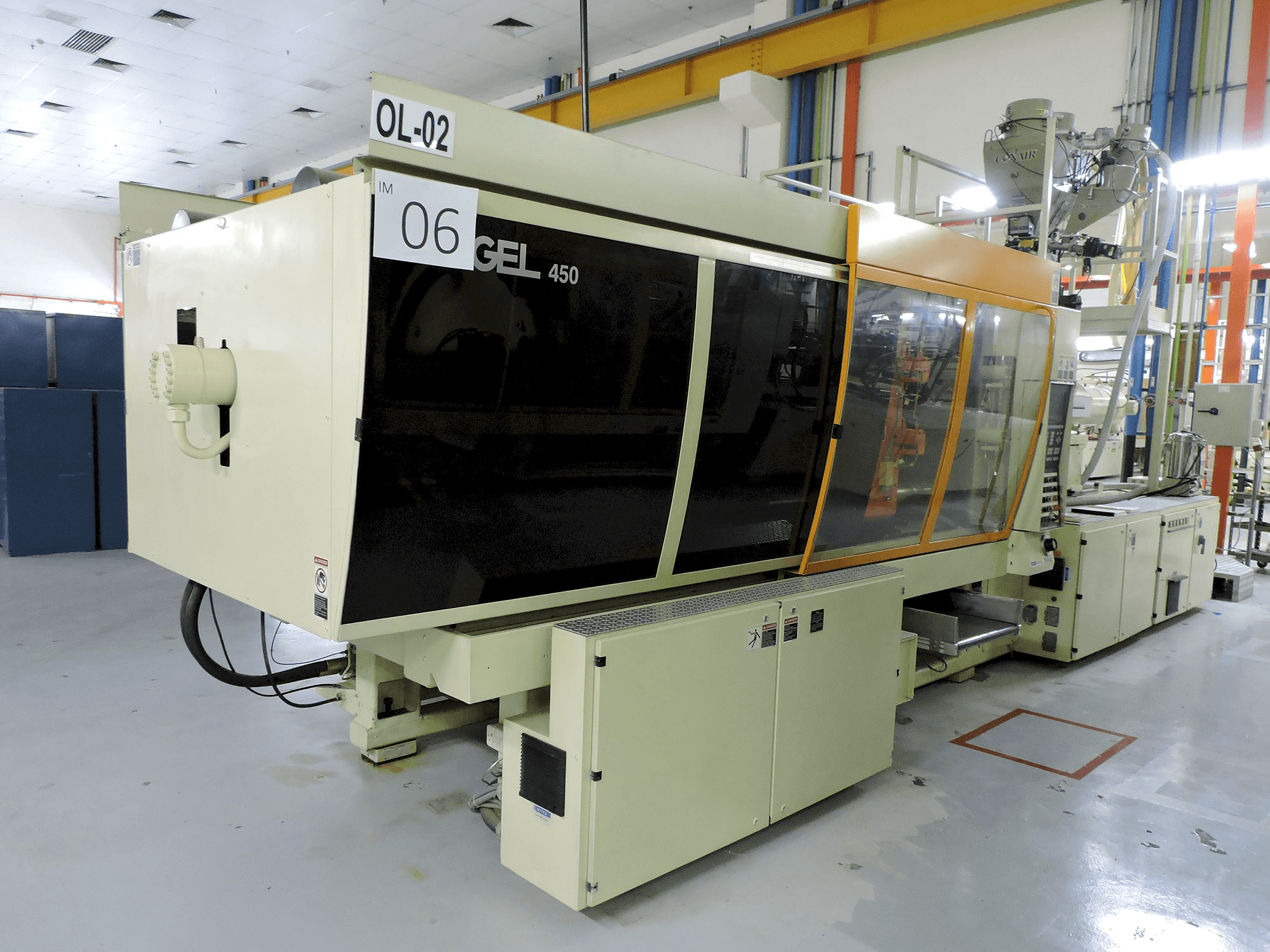 ENGEL Mašinos kairės pusės vaizdasES 600/450