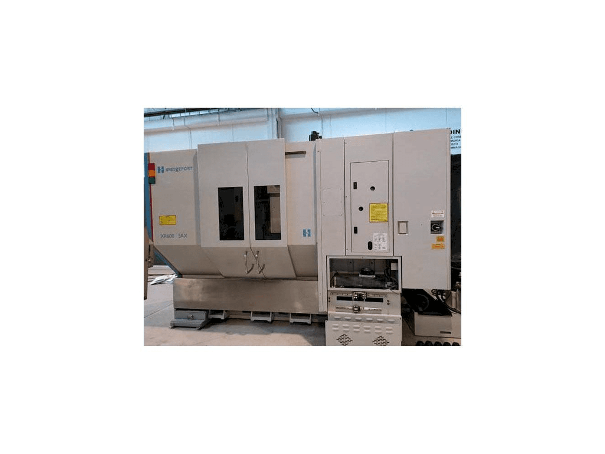 HARDINGE XR 600 5AX Mašinos vaizdas iš priekio