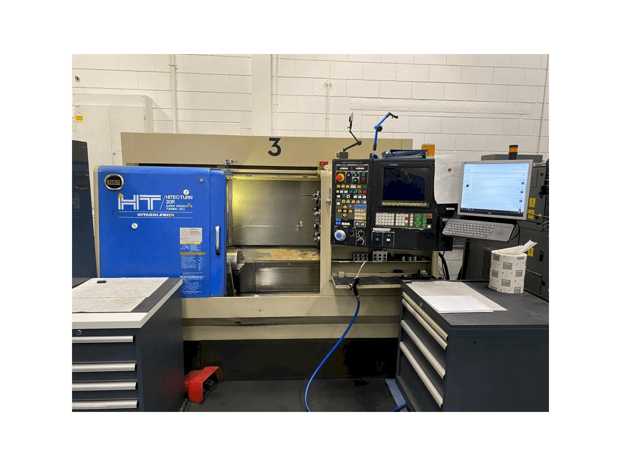 HITACHI SEIKI Hi Tech 20R Mašinos vaizdas iš priekio