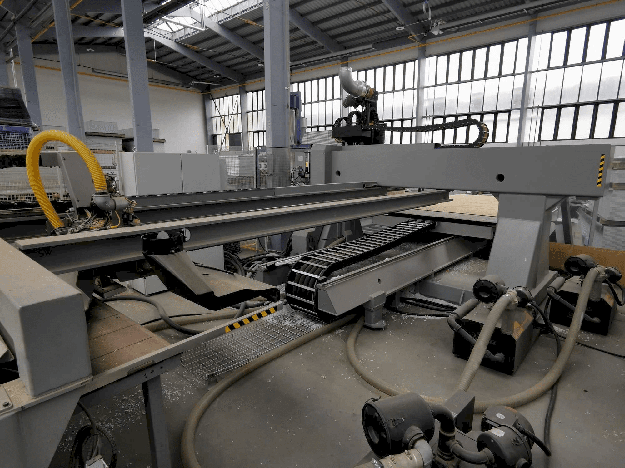 BIESSE EXCEL NBC 712 X1-S Mašinos vaizdas iš priekio