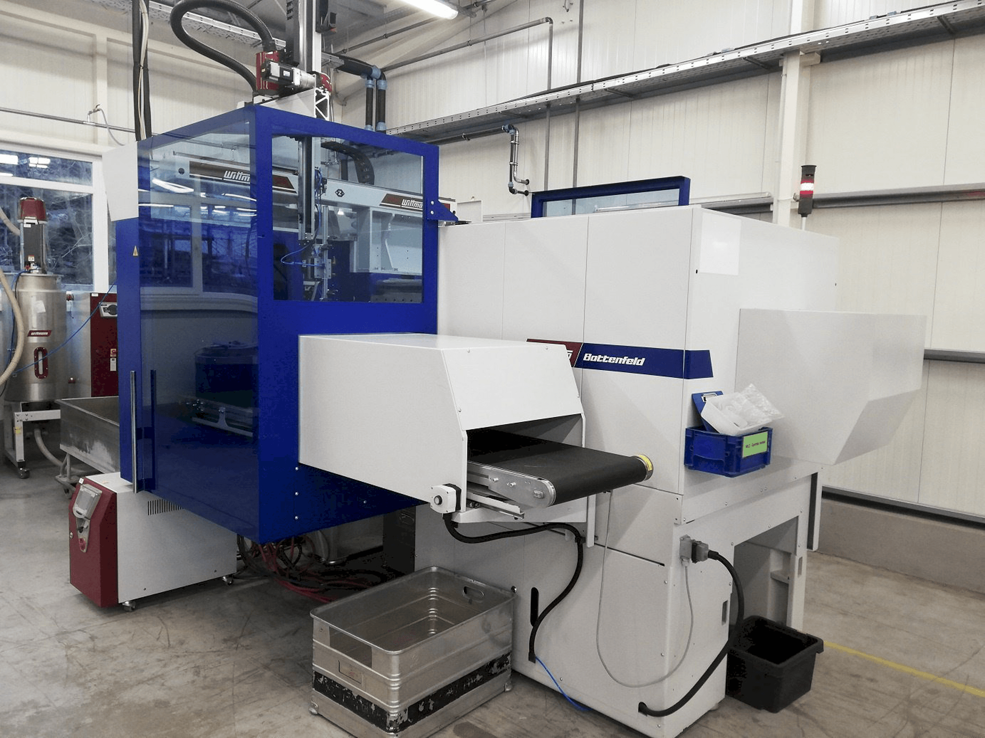 Battenfeld Smart Power 240/1330 Mašinos vaizdas iš kairės pusės