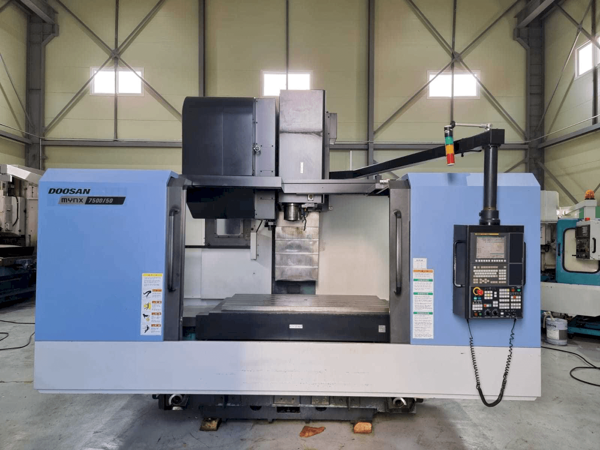 Doosan Mynx 7500/50 Mašinos vaizdas iš priekio