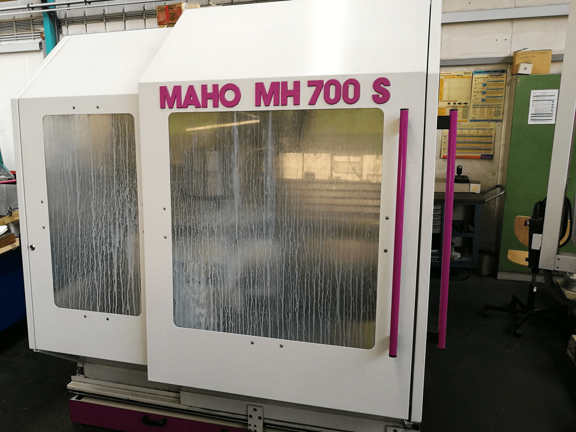 Maho MH 700 S Mašinos vaizdas iš priekio