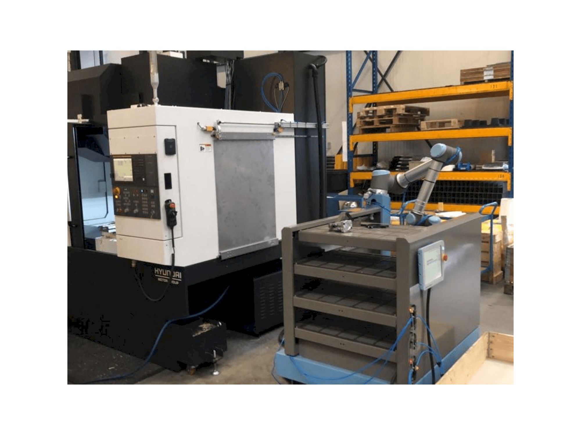 Universal Robots UR10 Mašinos vaizdas iš priekio