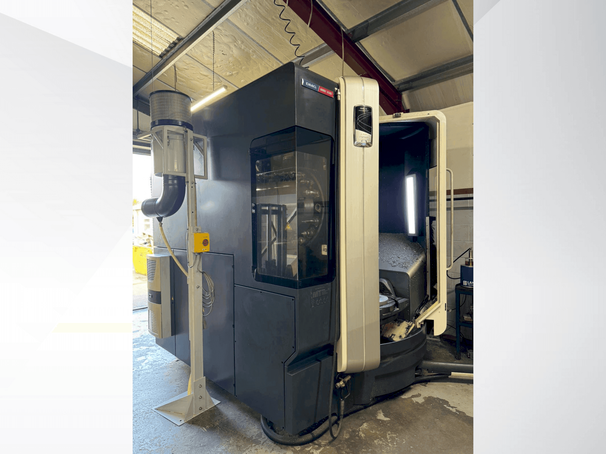 DMG MORI DMU 75 Monoblock Mašinos vaizdas iš priekio