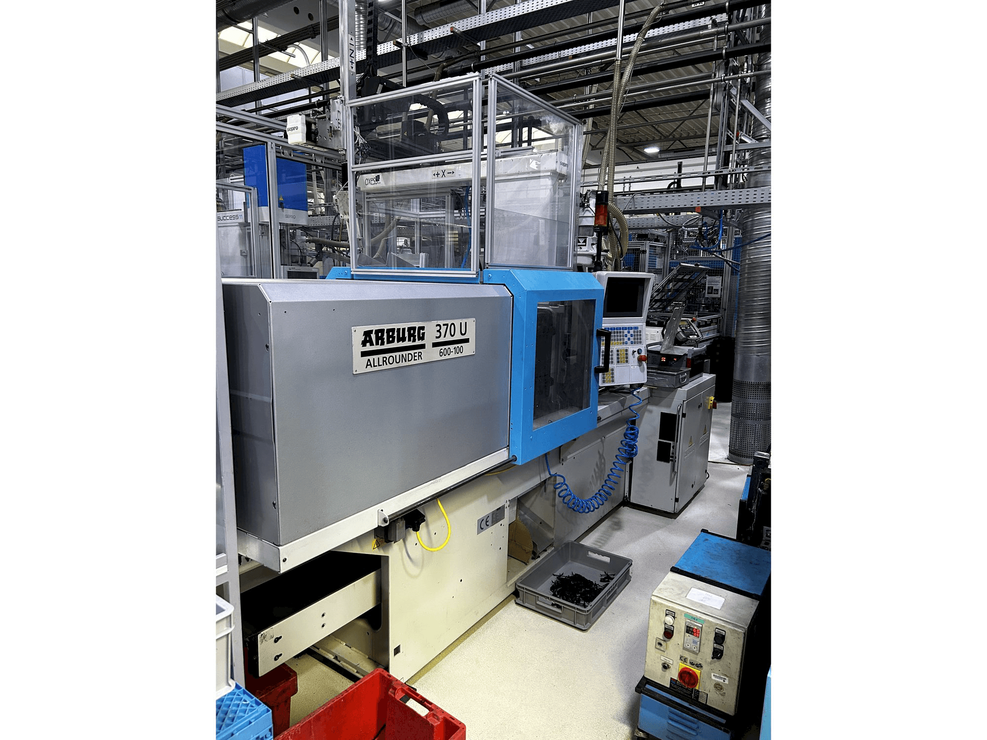 Arburg Allrounder 370 U 600-100 Mašinos vaizdas iš priekio
