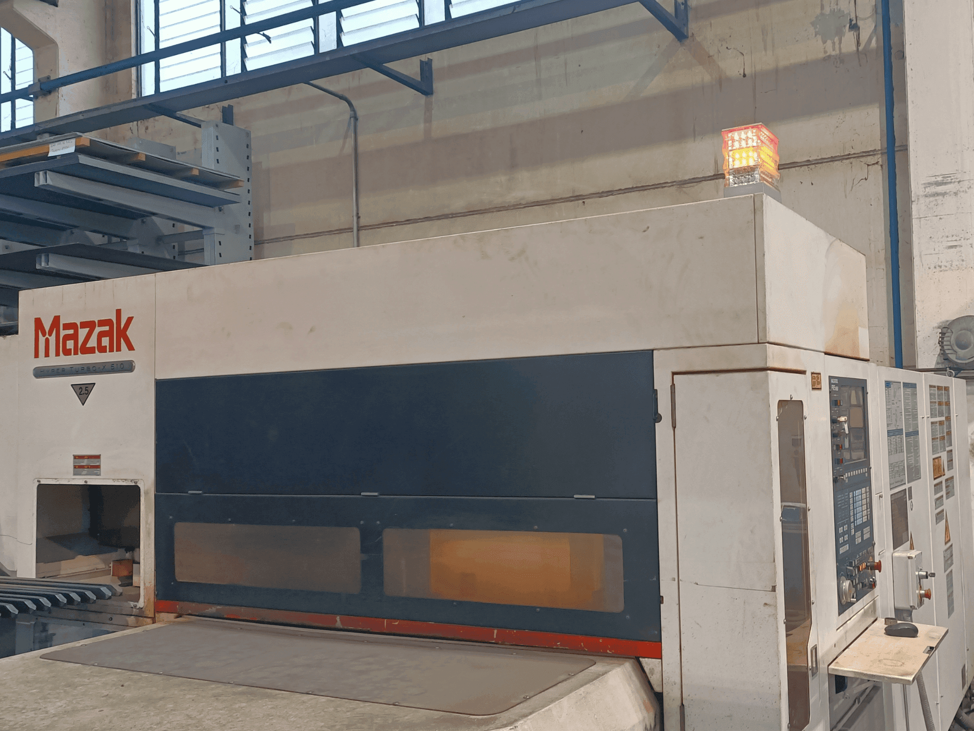 Mazak MAZAK HTX510 Mašinos vaizdas iš priekio
